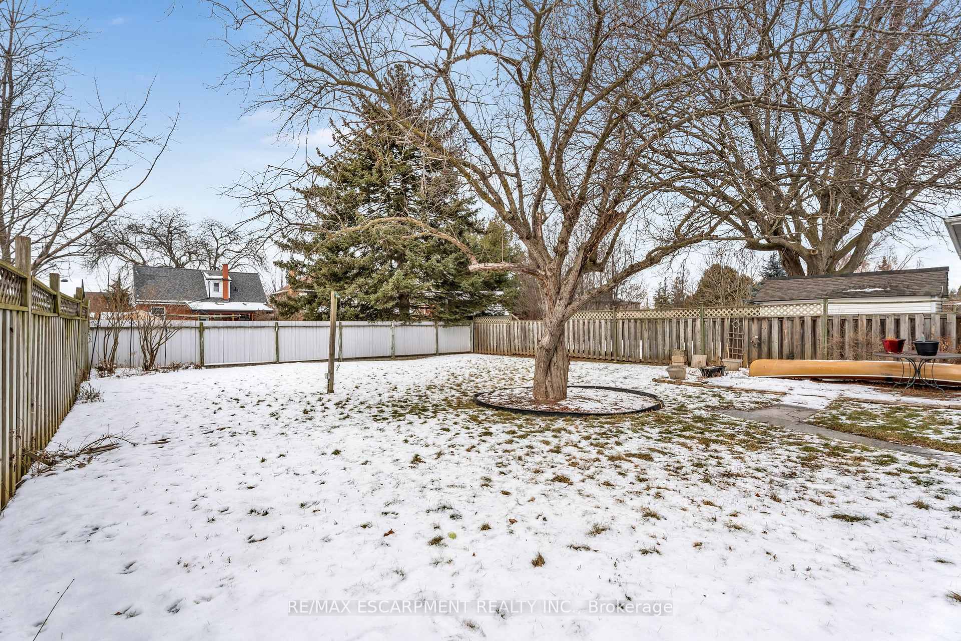 Photo 38 of 59 Mountain Avenue N, Hamilton, Stoney Creek — HOMEH