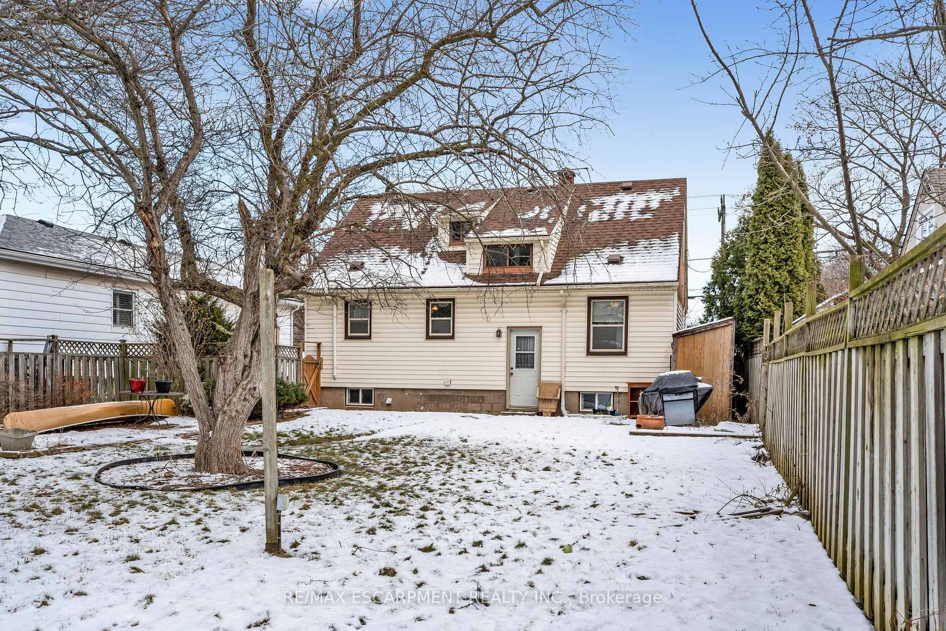 Photo 39 of 59 Mountain Avenue N, Hamilton, Stoney Creek — HOMEH