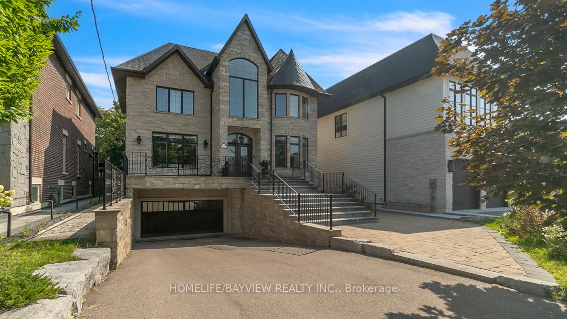 Front of 111 Hillview Road