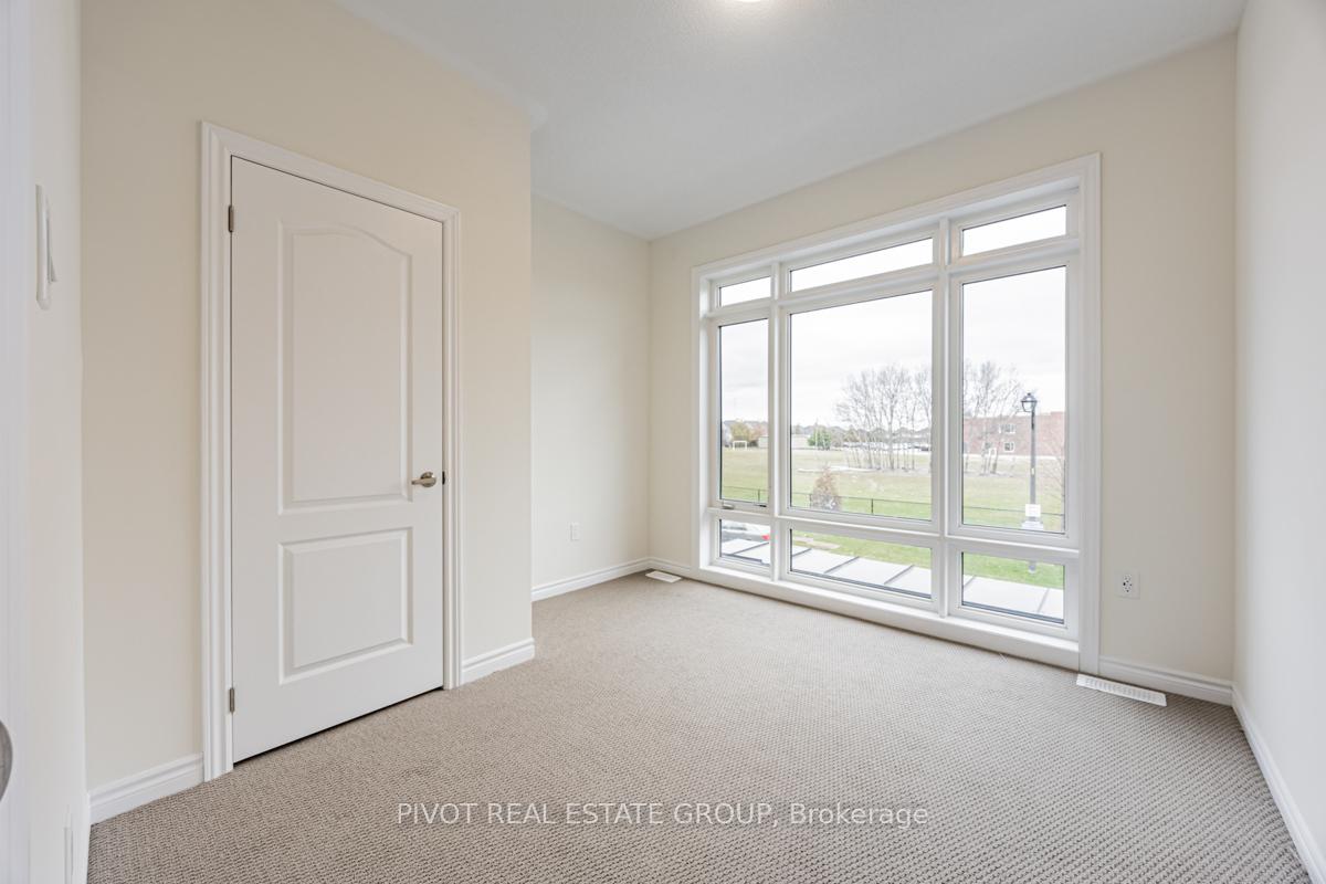 Photo 36 of 31 Waterfront Crescent, Whitby, Port Whitby — HOMEH