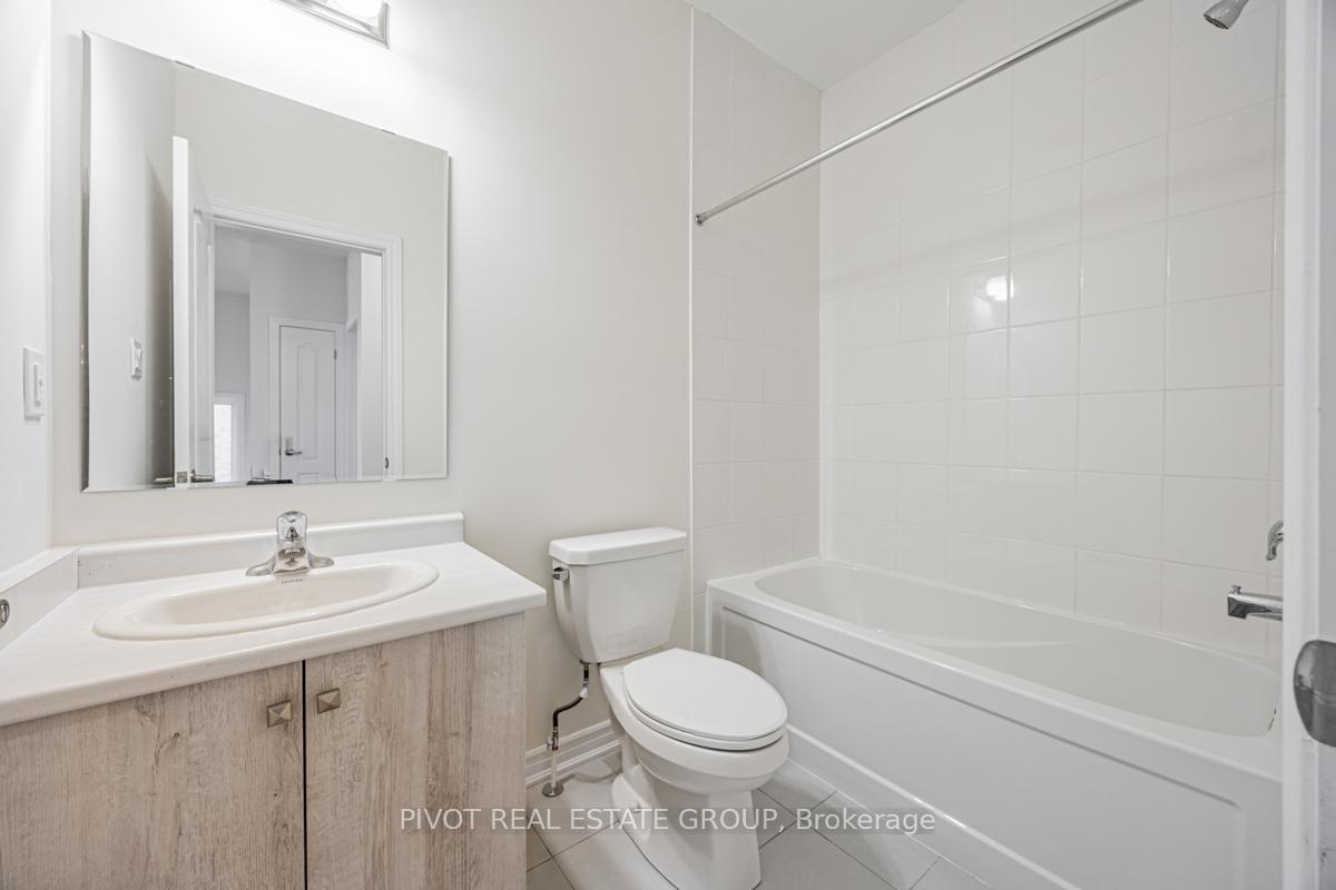 Photo 19 of 31 Waterfront Crescent, Whitby, Port Whitby — HOMEH