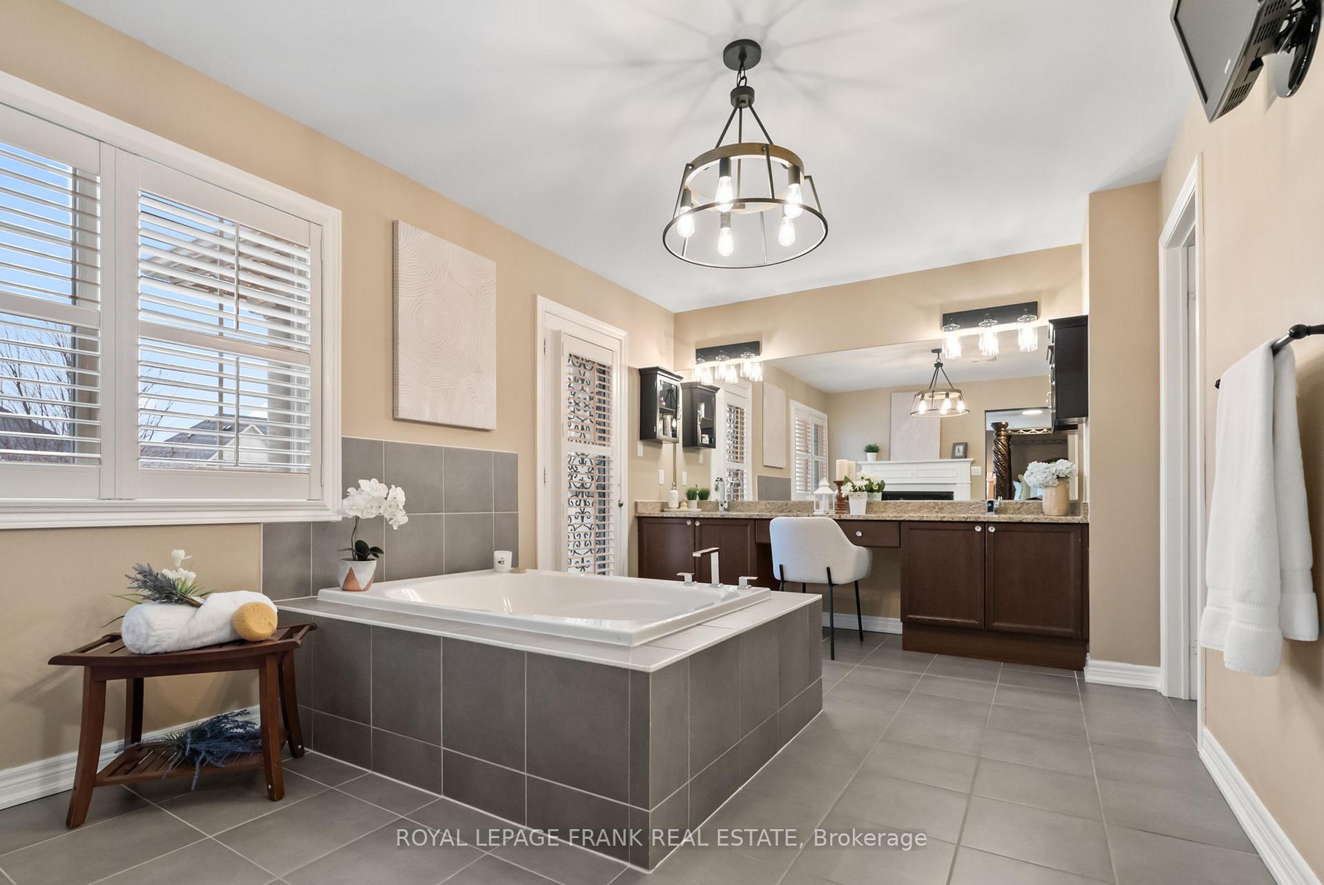 Photo 21 of 15 Belsey Lane, Clarington, Newcastle — HOMEH