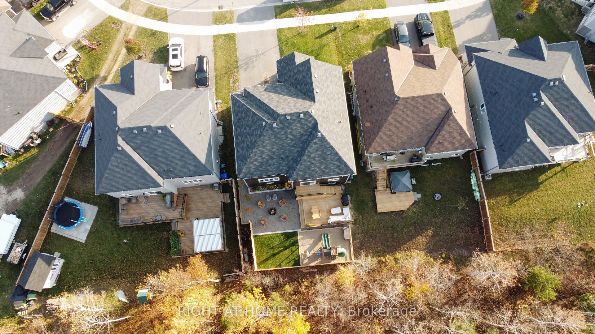 Photo 6 of 215 Roy Drive, Clearview, Stayner — HOMEH