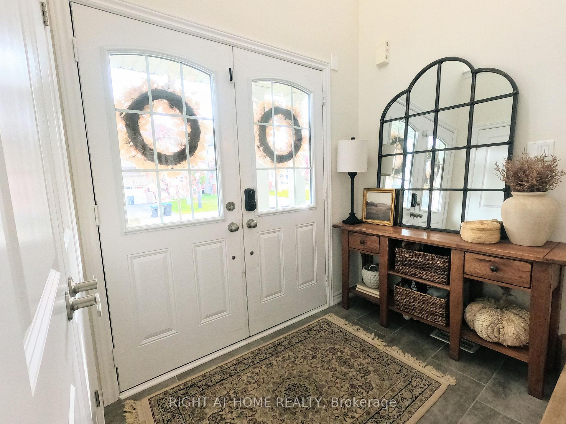 Photo 31 of 215 Roy Drive, Clearview, Stayner — HOMEH