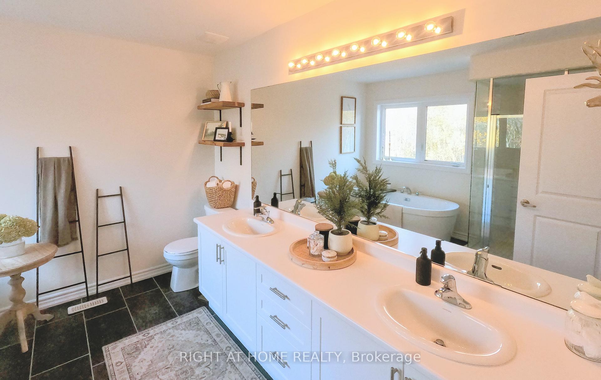 Photo 66 of 215 Roy Drive, Clearview, Stayner — HOMEH