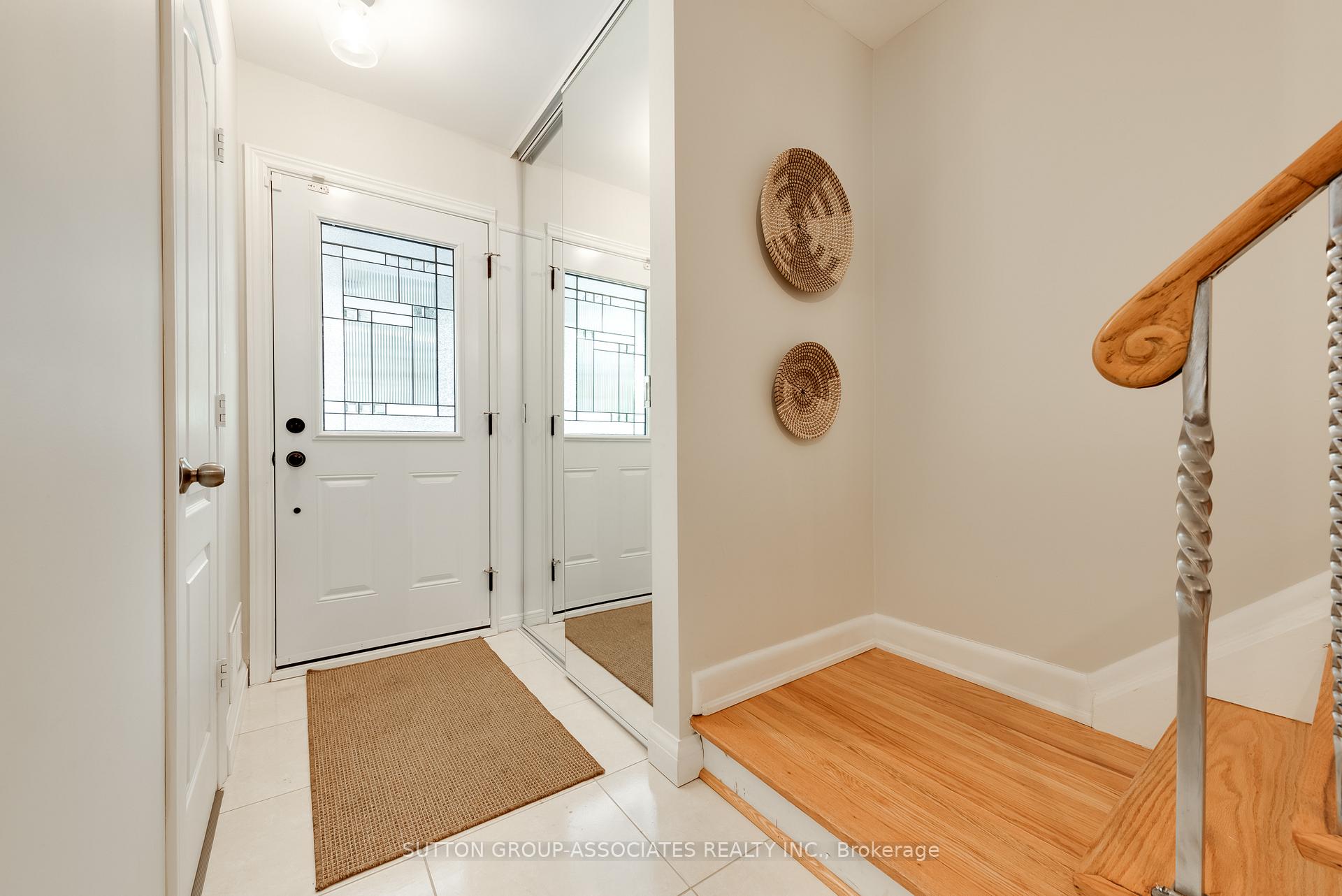 Photo 5 of 269 Winnett Avenue, Toronto, Humewood-Cedarvale — HOMEH