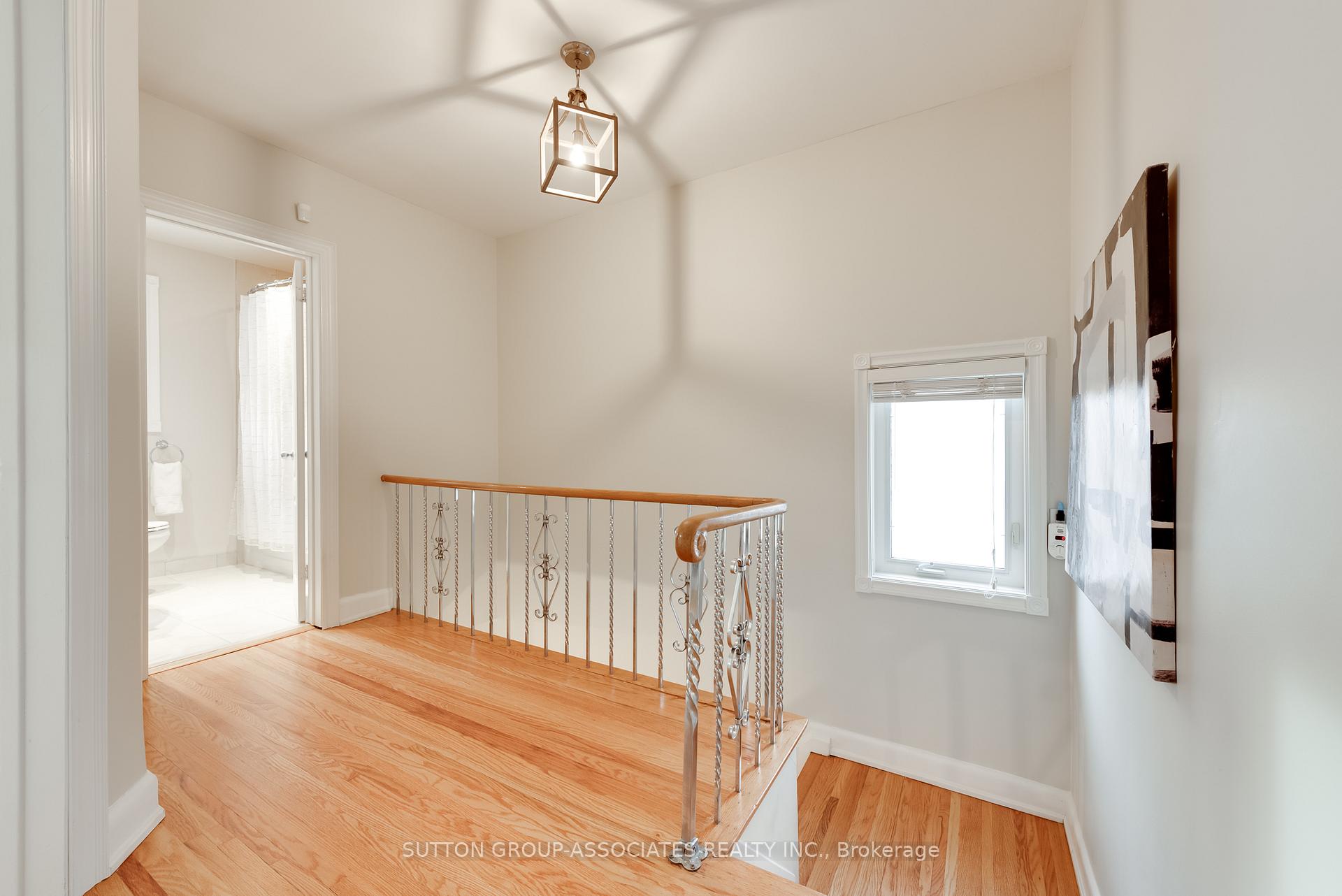 Photo 19 of 269 Winnett Avenue, Toronto, Humewood-Cedarvale — HOMEH