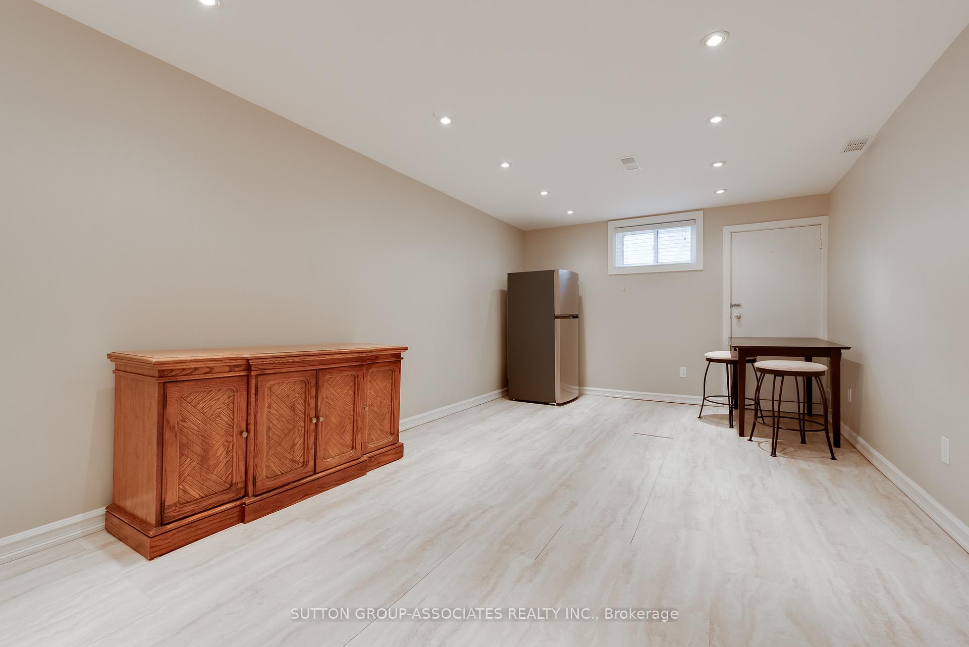 Photo 41 of 269 Winnett Avenue, Toronto, Humewood-Cedarvale — HOMEH