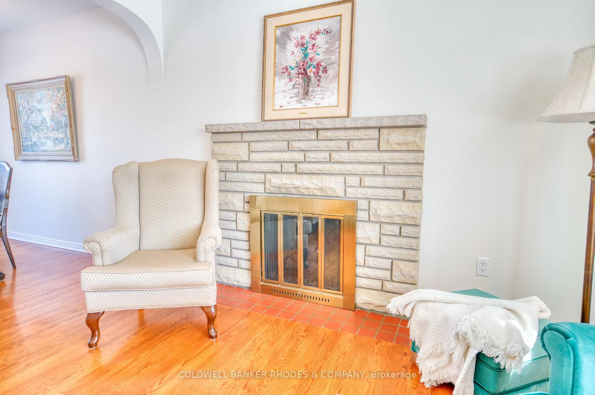 Photo 9 of 1947 Conrad Avenue, Ottawa, Guildwood Estates - Urbandale Acres — HOMEH