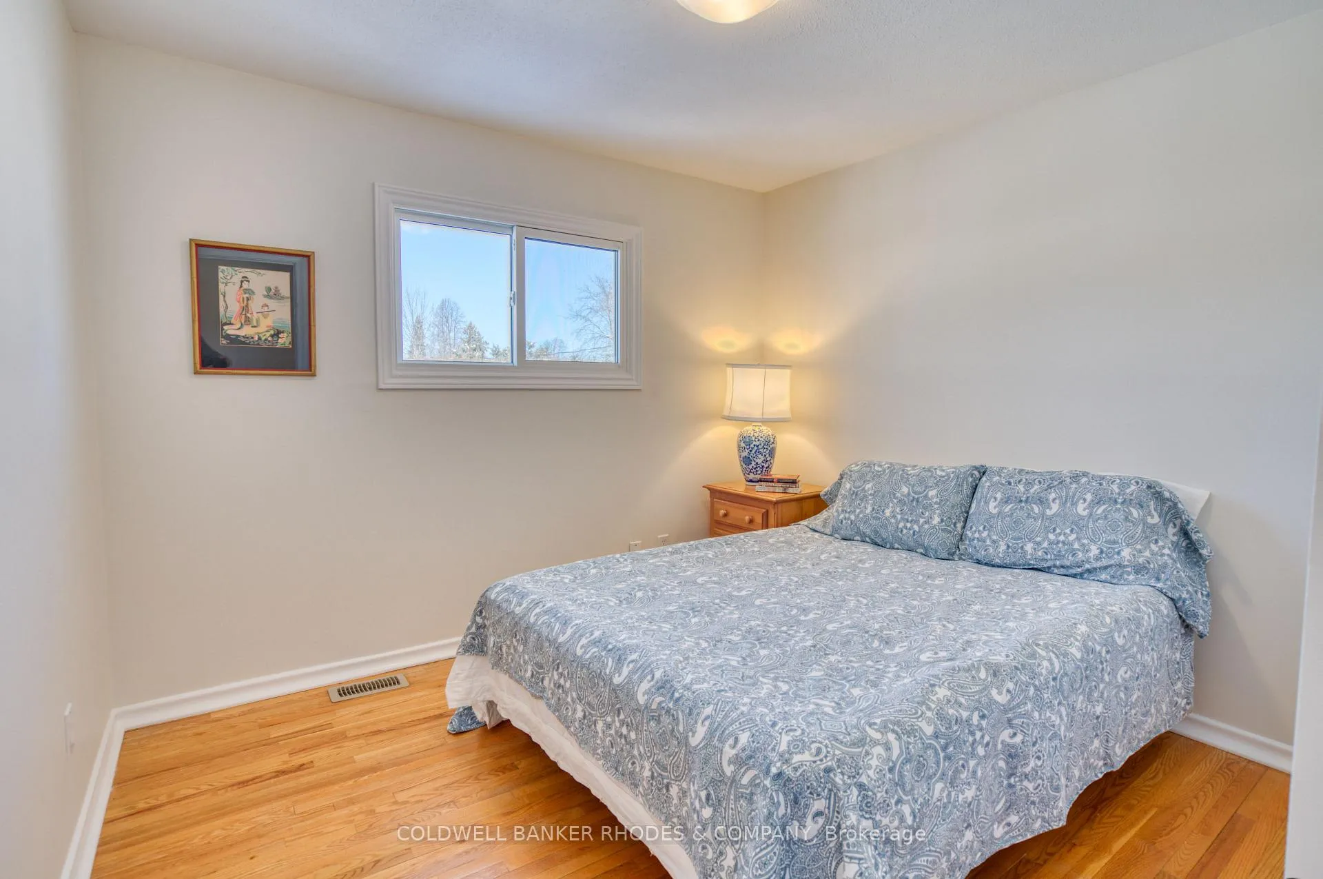 Photo 25 of 1947 Conrad Avenue, Ottawa, Guildwood Estates - Urbandale Acres — HOMEH