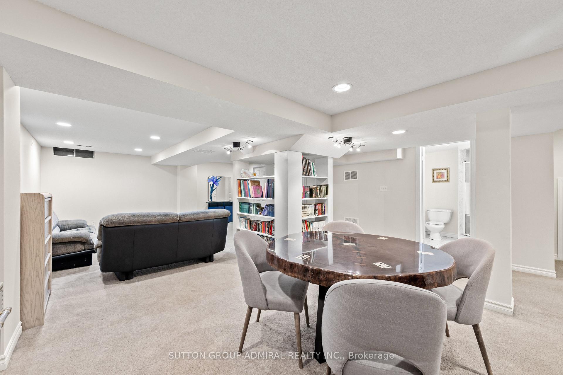 Photo 40 of 185 Chelwood Drive, Vaughan, Brownridge — HOMEH