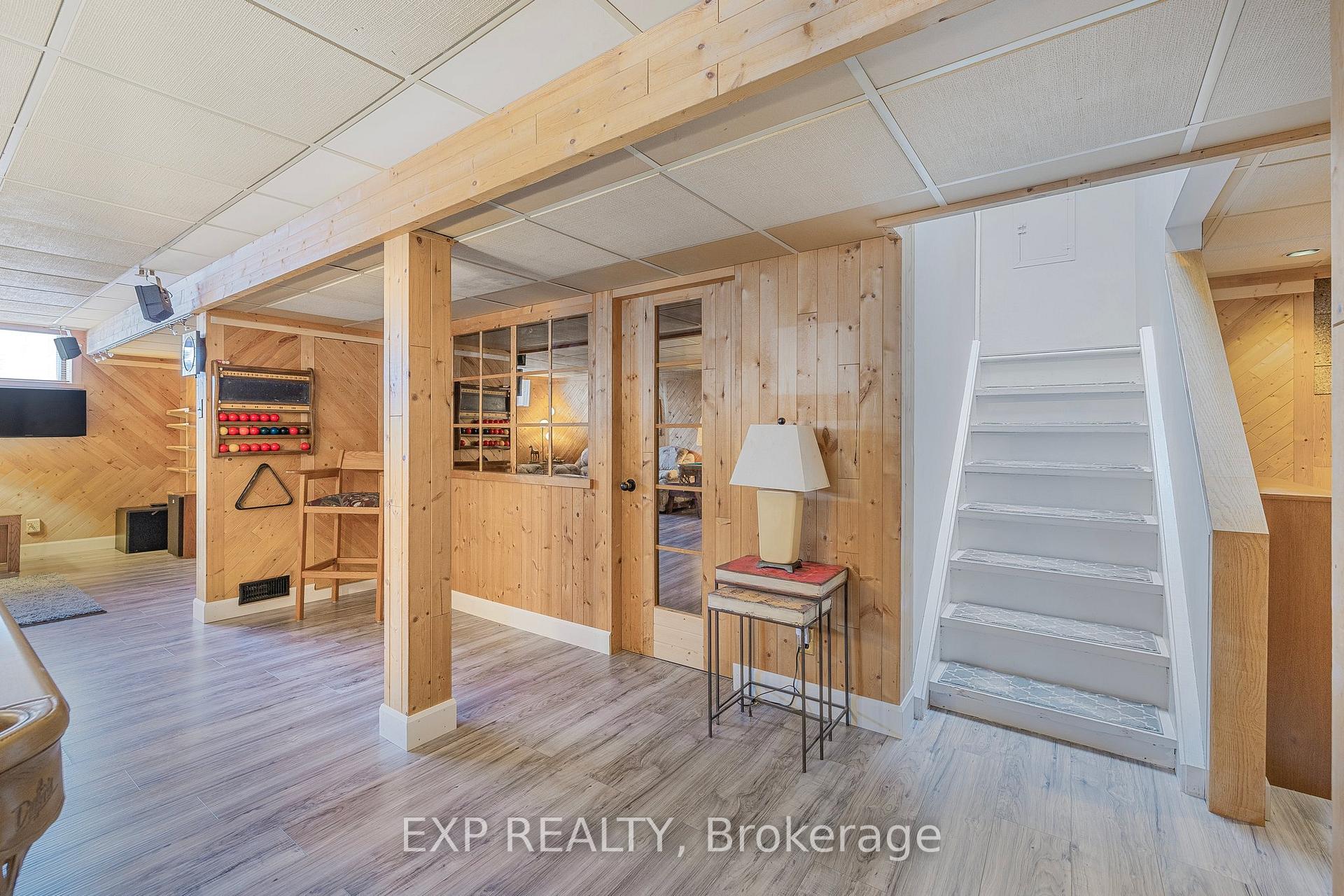 Photo 23 of 25 Kemano Road, Aurora, Aurora Heights — HOMEH