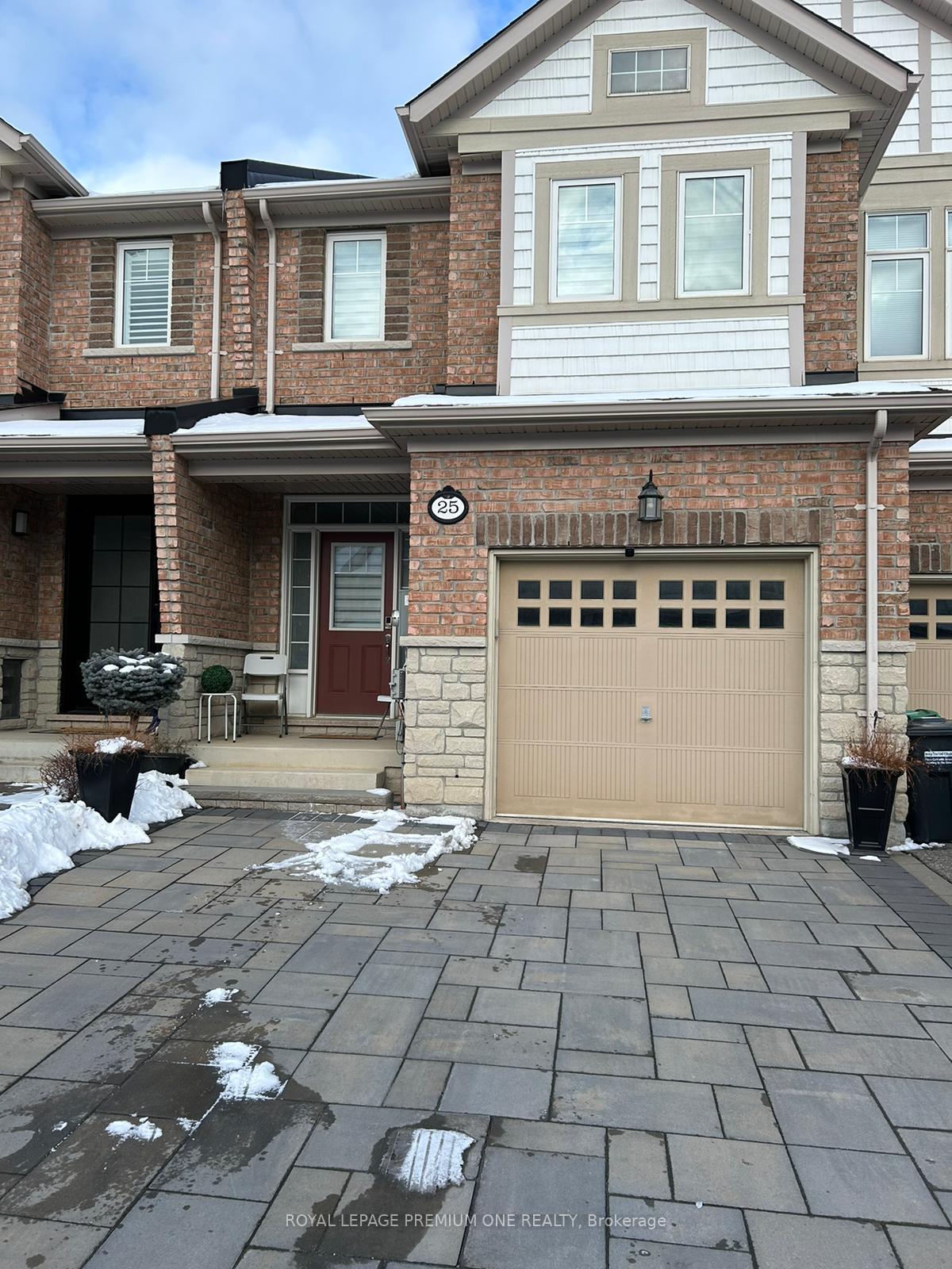 Front of 25 Vinewood Road