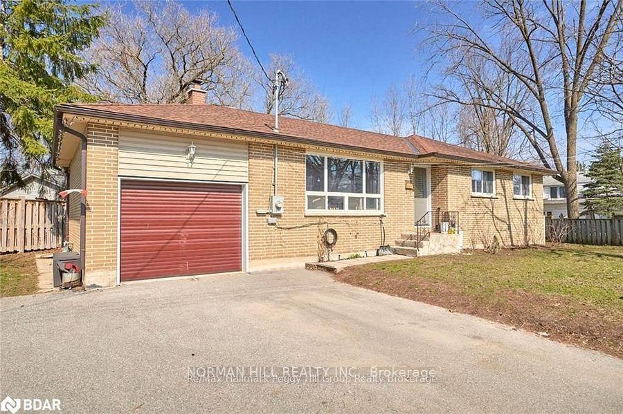 Photo 1 of Unit D, 17 Centre Street, Barrie, Allandale — HOMEH