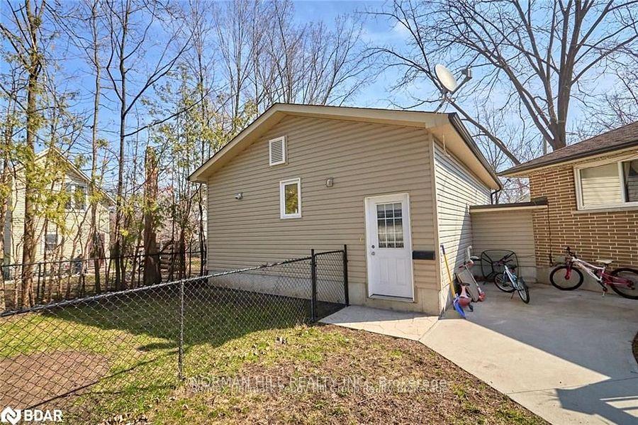 Photo 12 of Unit D, 17 Centre Street, Barrie, Allandale — HOMEH