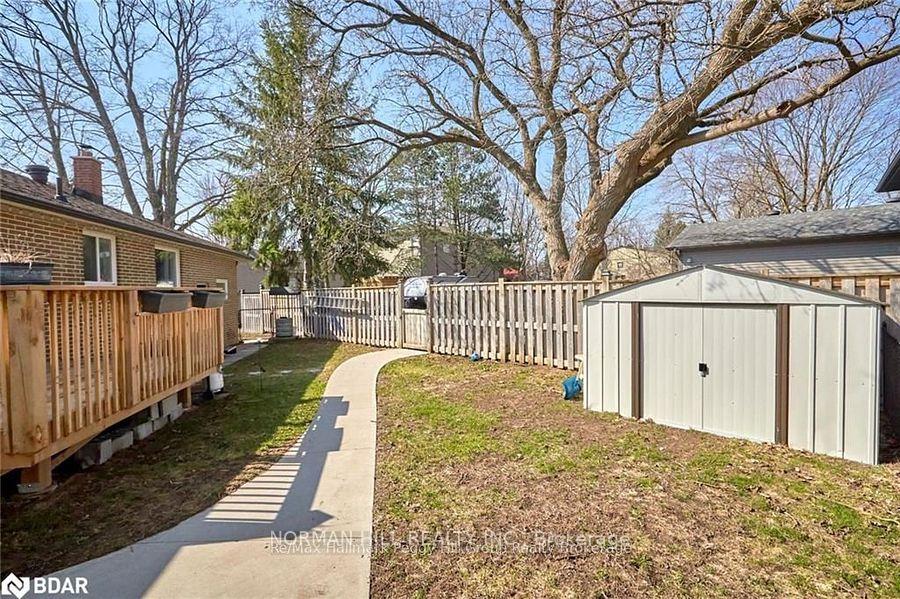 Photo 13 of Unit D, 17 Centre Street, Barrie, Allandale — HOMEH