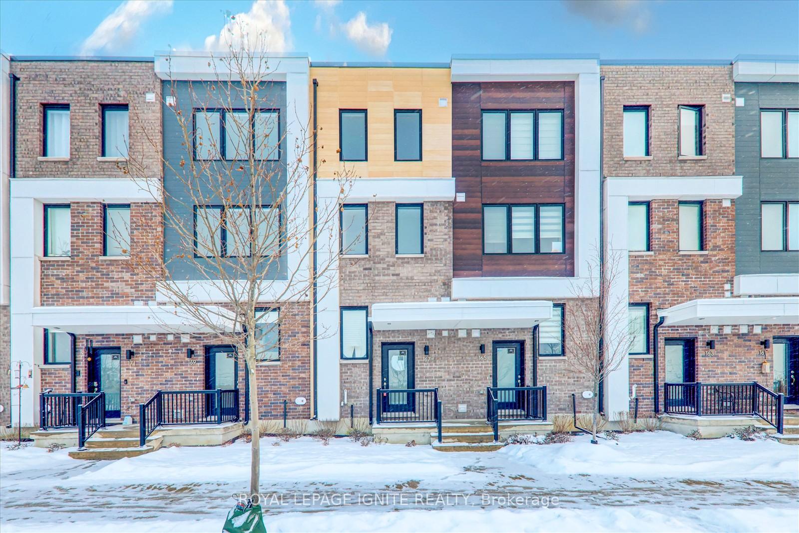 Front of 167 Downsview Park Boulevard