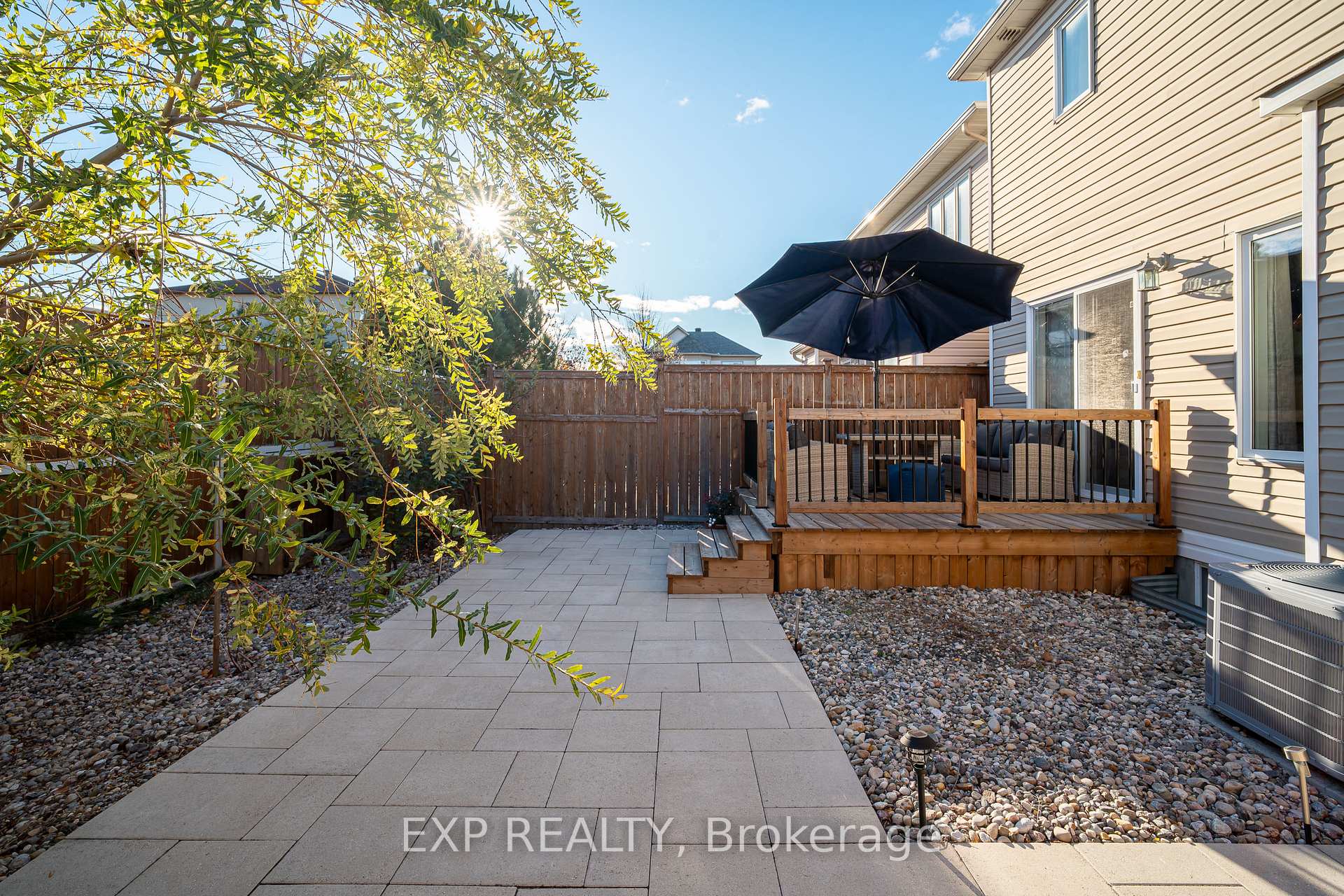 Photo 6 of 426 Pillett Street, Ottawa, Barrhaven - Strandherd — HOMEH