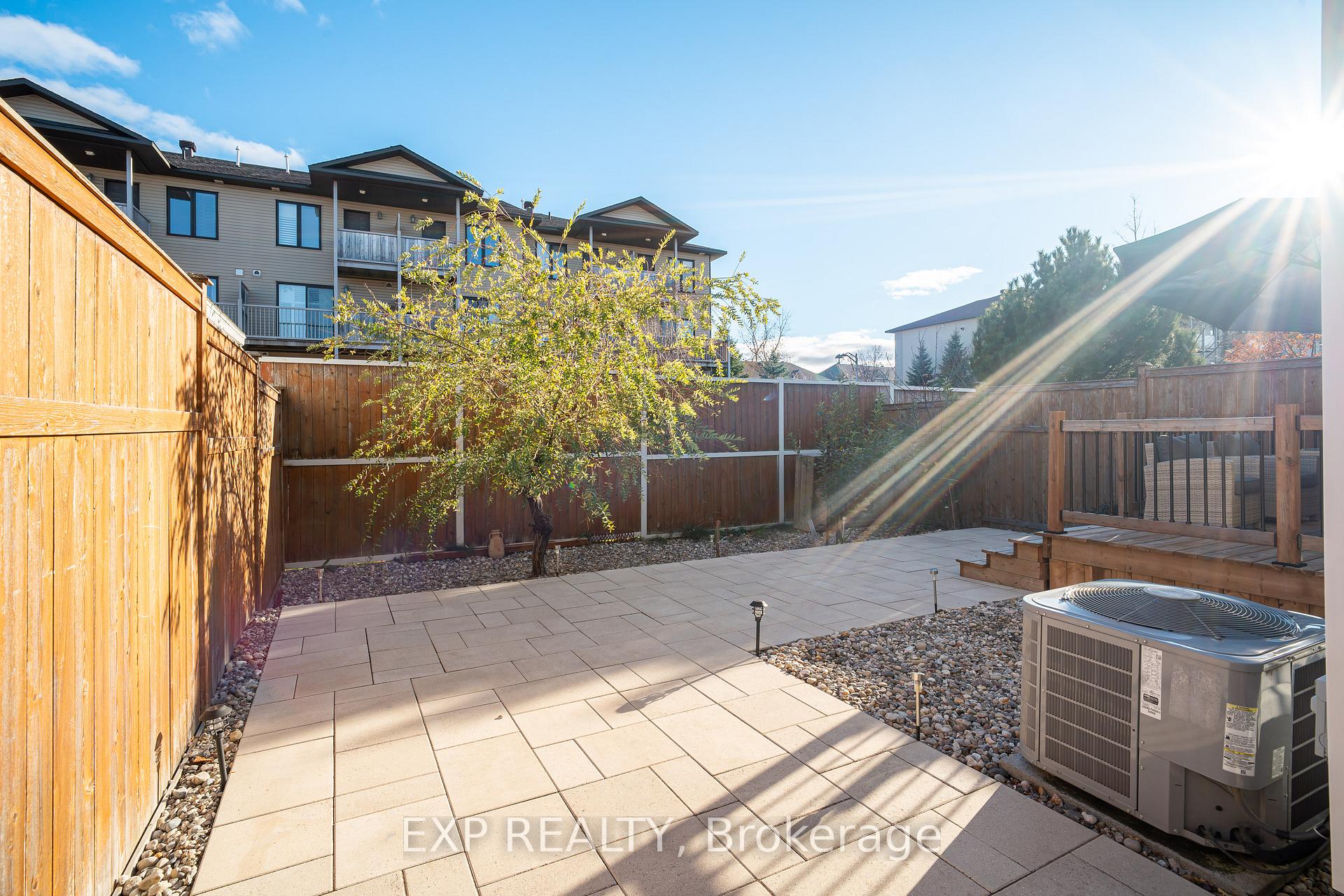 Photo 7 of 426 Pillett Street, Ottawa, Barrhaven - Strandherd — HOMEH