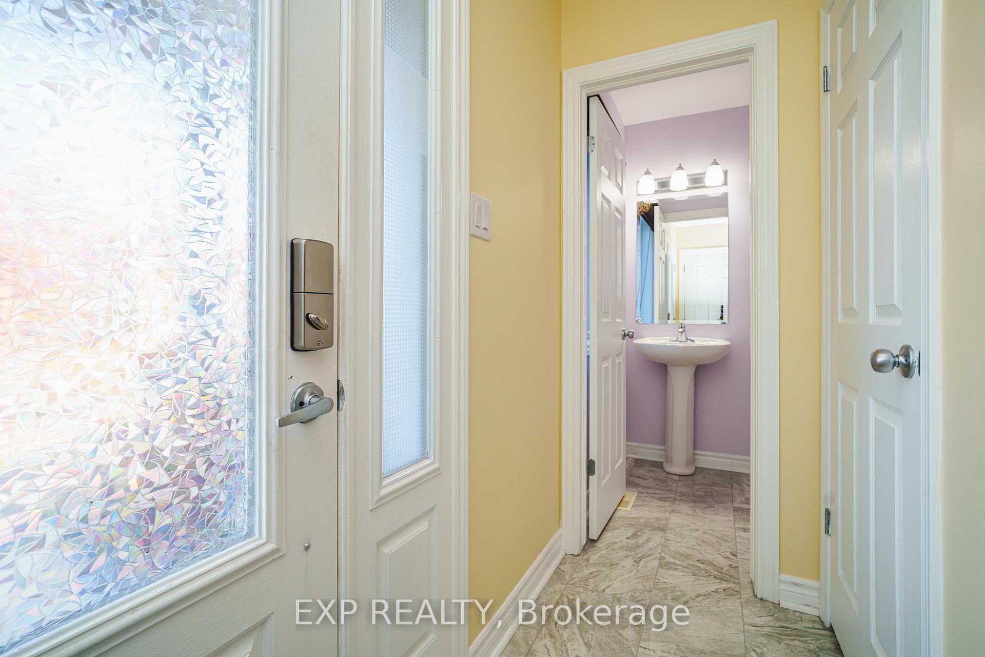 Photo 9 of 426 Pillett Street, Ottawa, Barrhaven - Strandherd — HOMEH