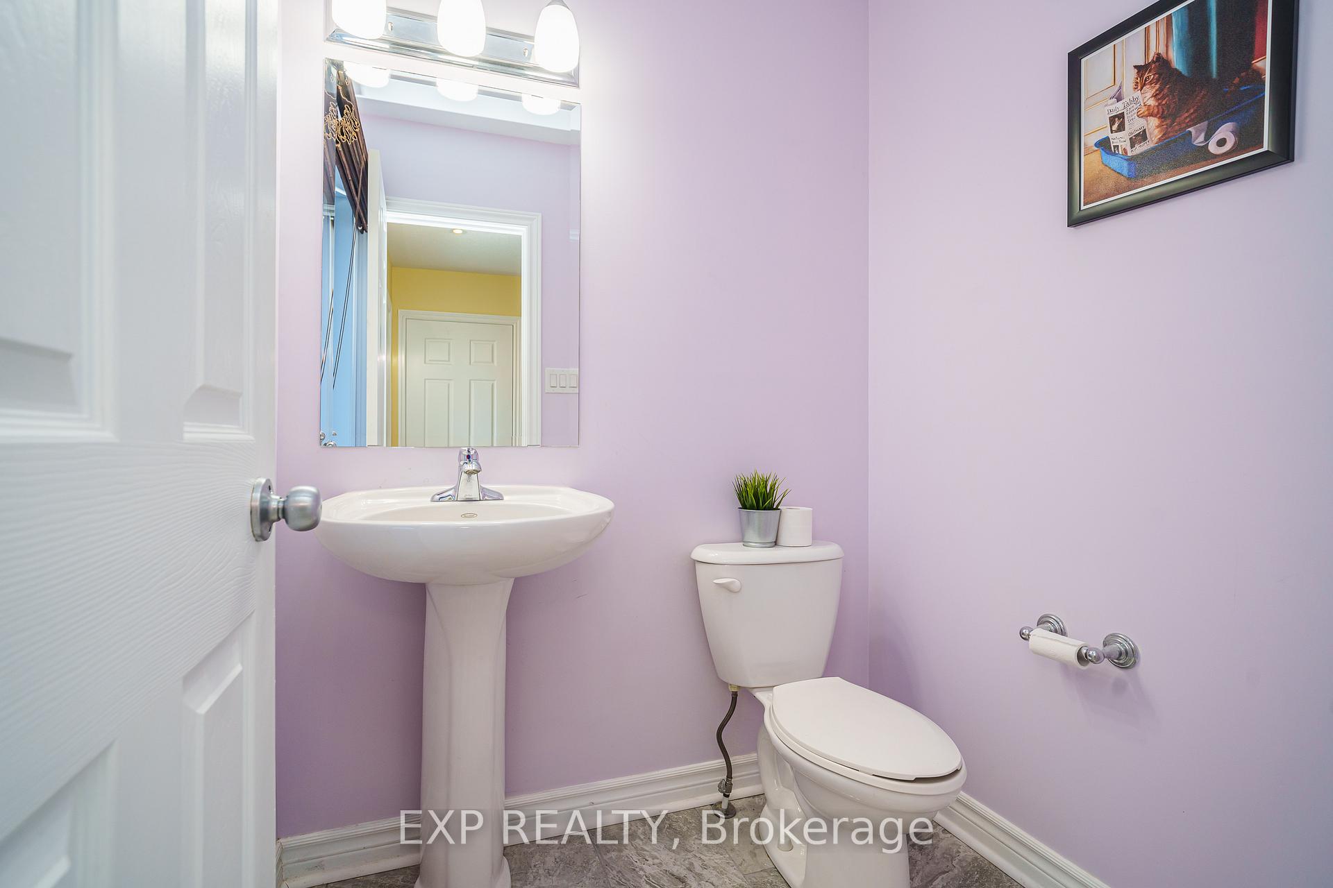 Photo 10 of 426 Pillett Street, Ottawa, Barrhaven - Strandherd — HOMEH