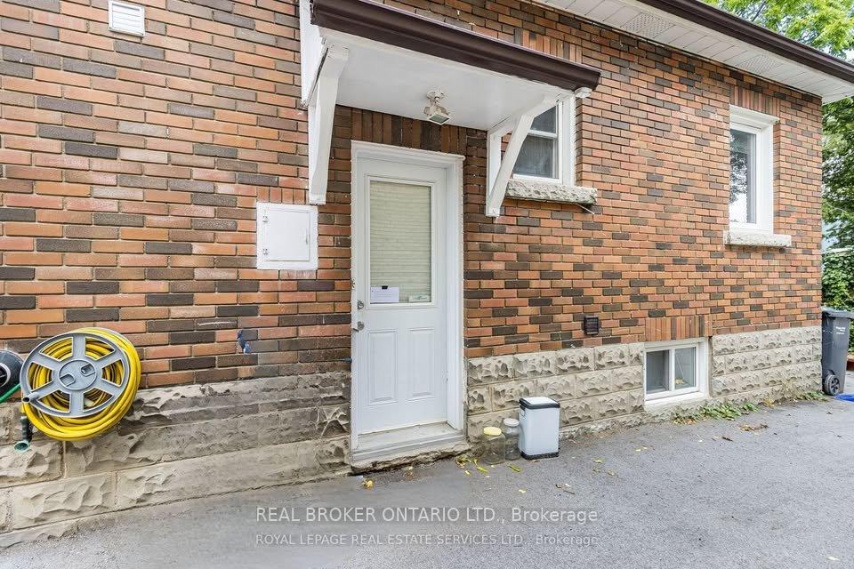 Photo 9 of Unit Bsmt, 92 Mill Street N, Brampton, Downtown Brampton — HOMEH