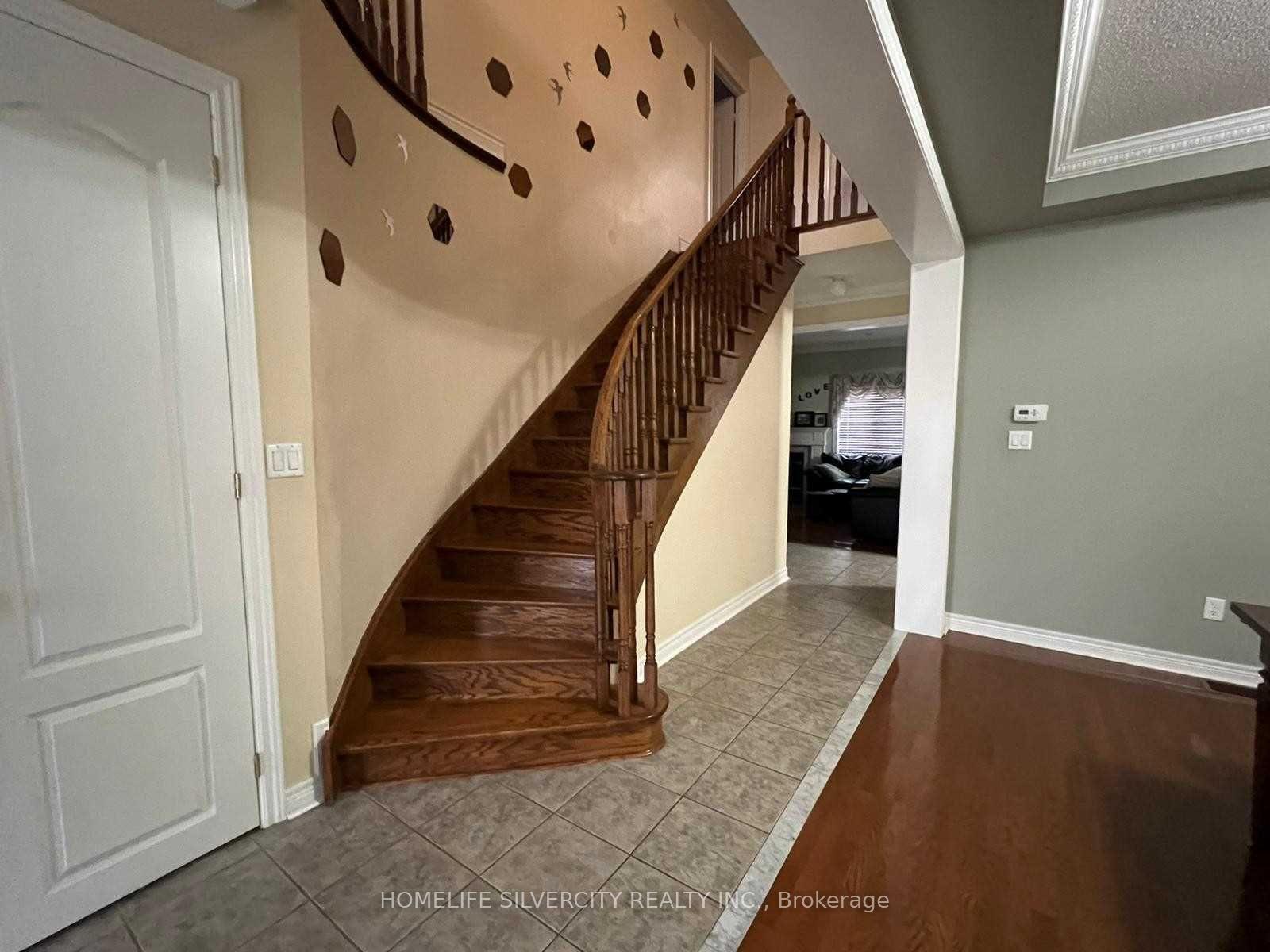 Photo 7 of 5 Mountain Gorge Street, Brampton, Sandringham-Wellington North — HOMEH
