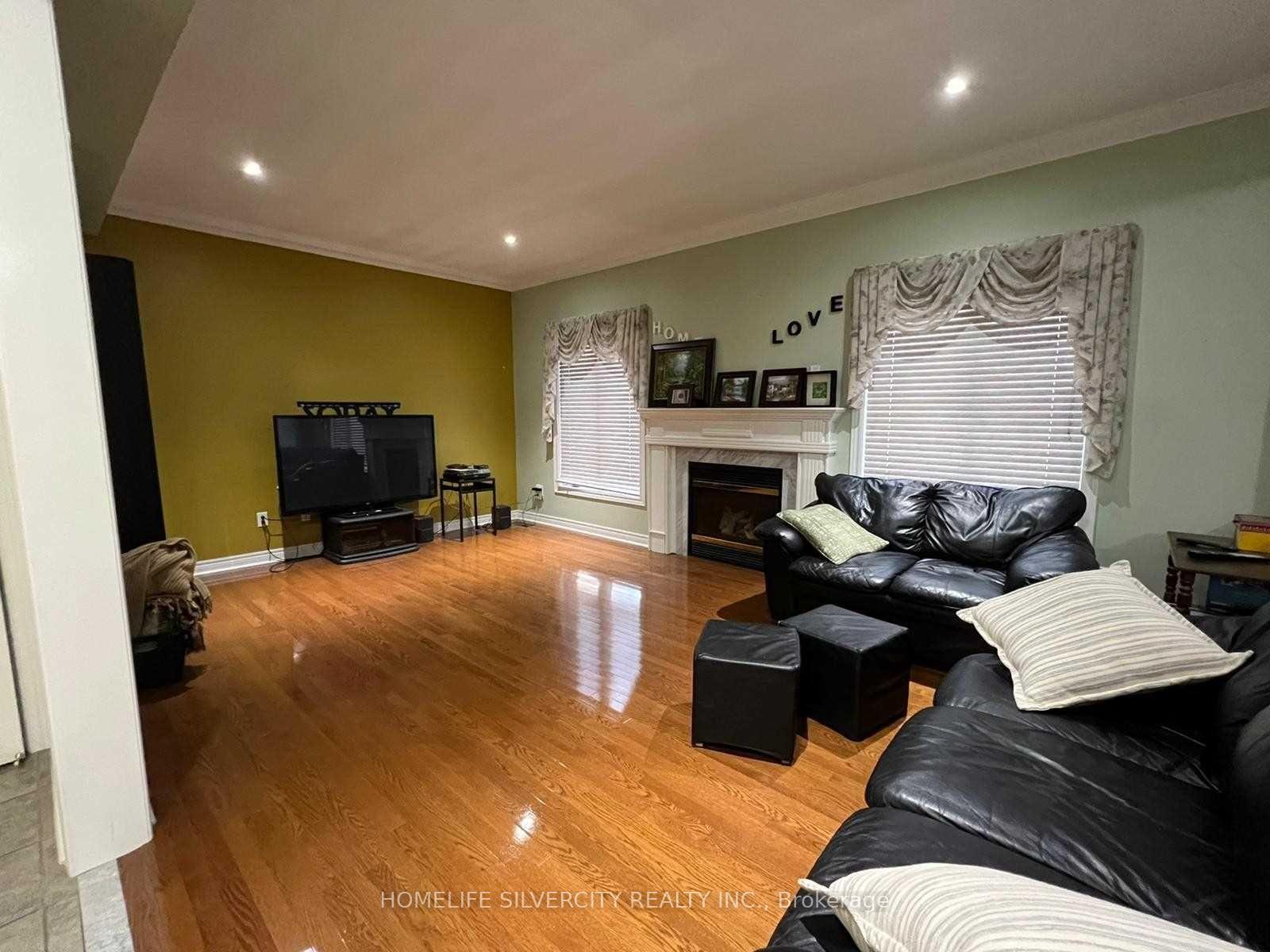 Photo 11 of 5 Mountain Gorge Street, Brampton, Sandringham-Wellington North — HOMEH