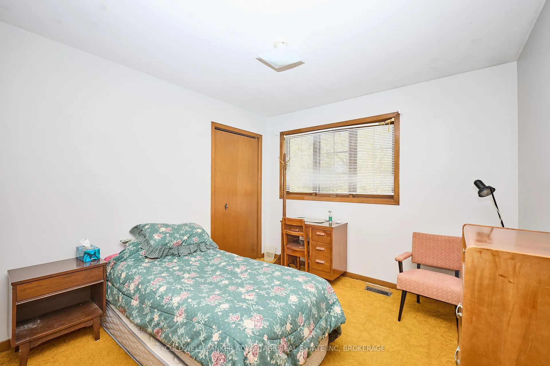 Photo 12 of 925 Carl Road, Welland, Cooks Mills — HOMEH