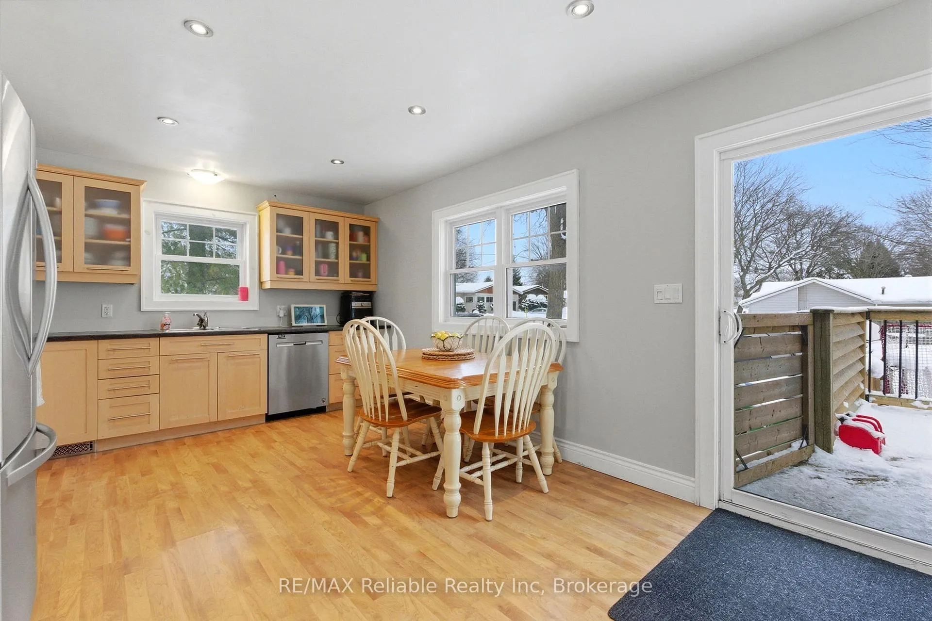 Photo 11 of 116 Oxford Street, Goderich, Goderich (Town) — HOMEH