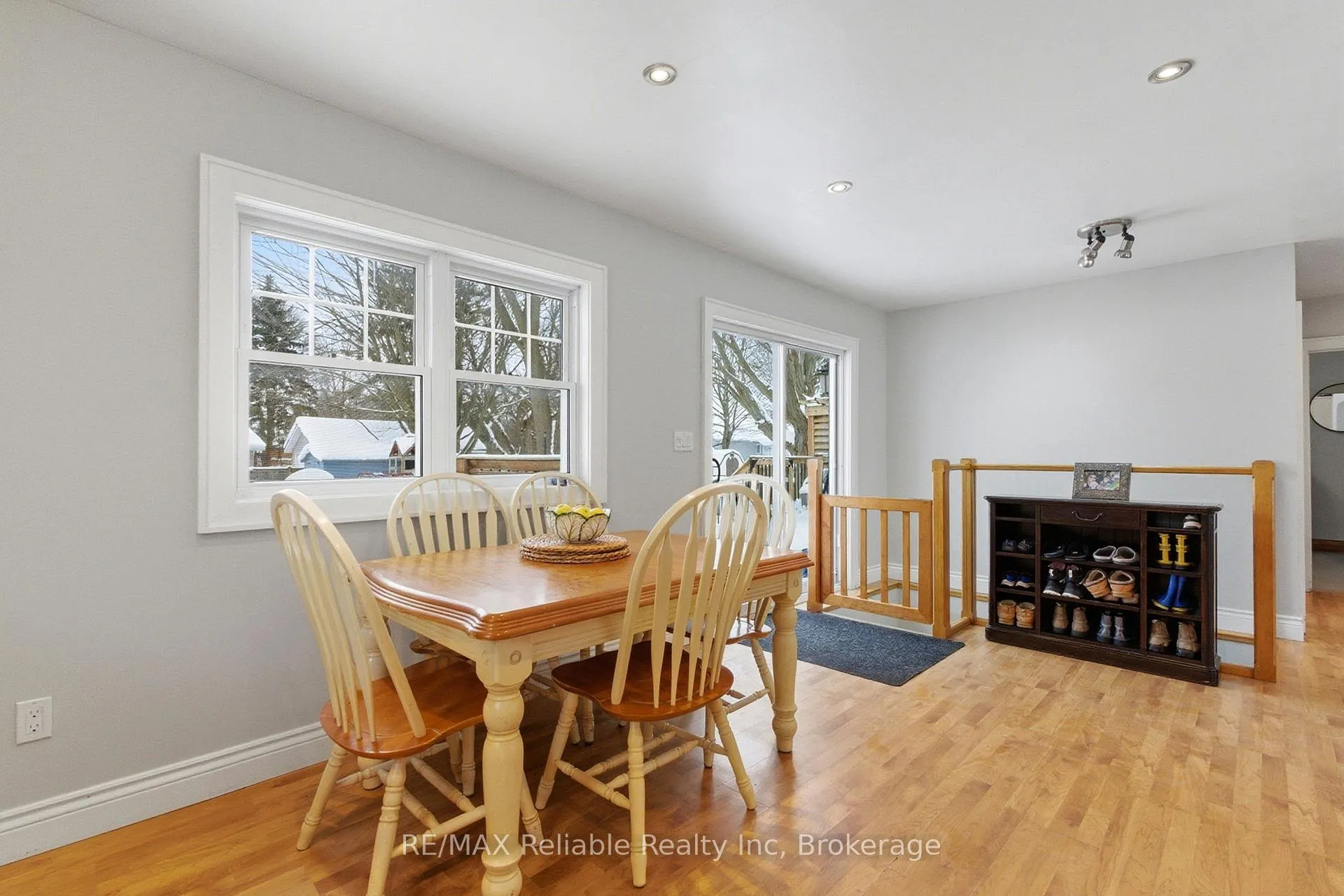 Photo 13 of 116 Oxford Street, Goderich, Goderich (Town) — HOMEH