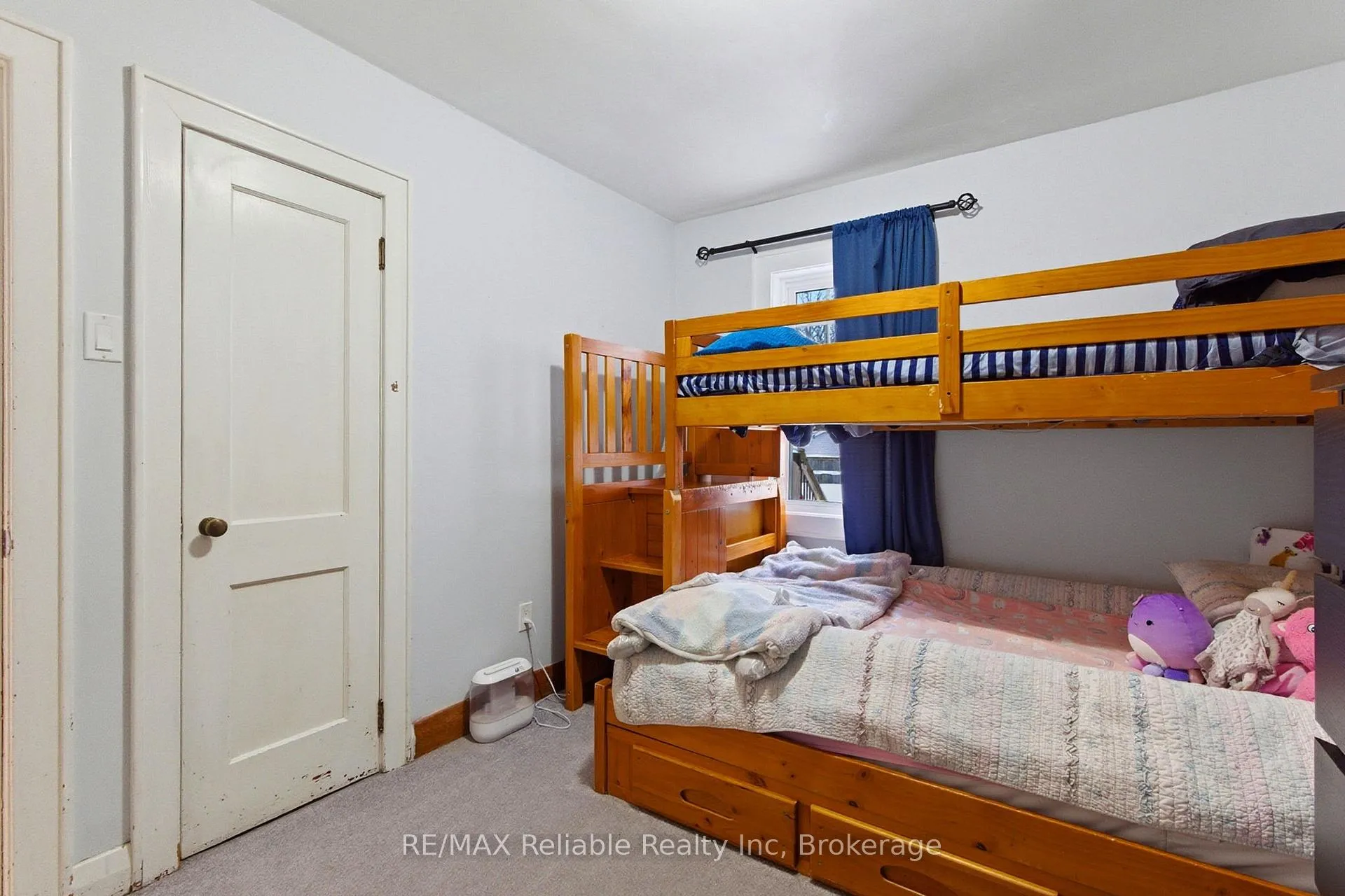 Photo 17 of 116 Oxford Street, Goderich, Goderich (Town) — HOMEH