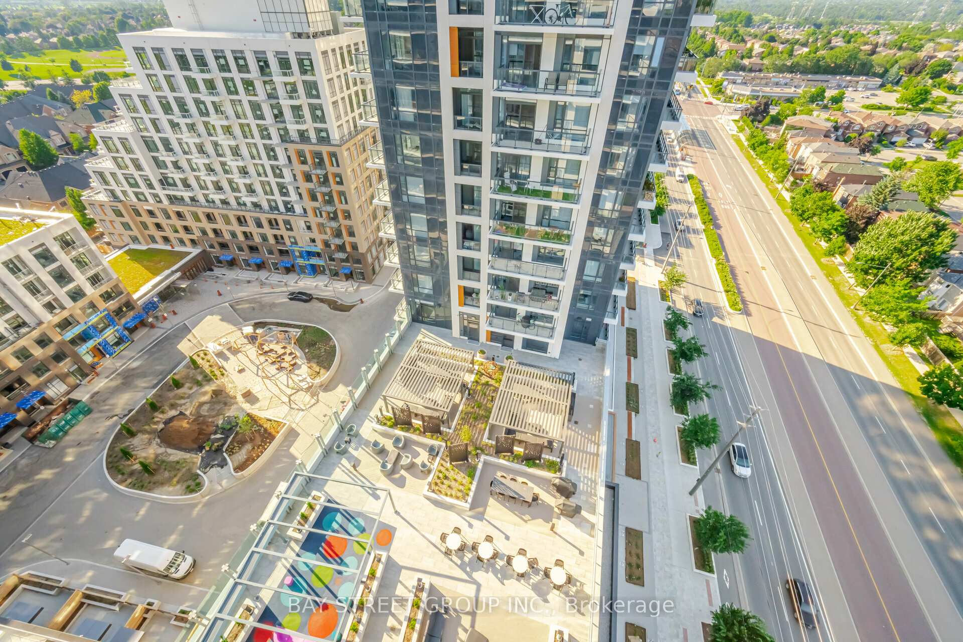 Front of Unit 1303, 7950 Bathurst Street