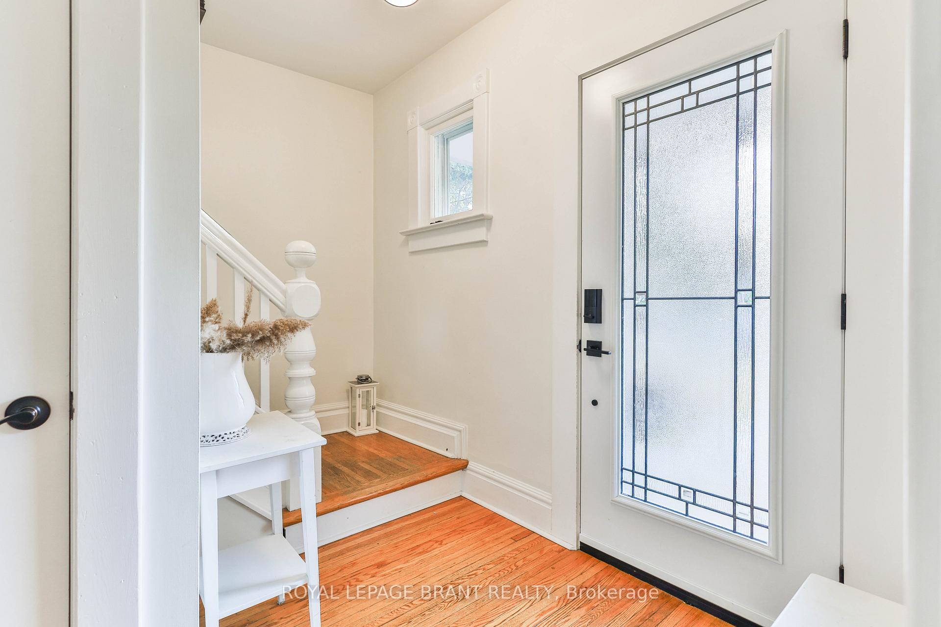 Photo 5 of 33 Baird Street, Brant, Paris — HOMEH