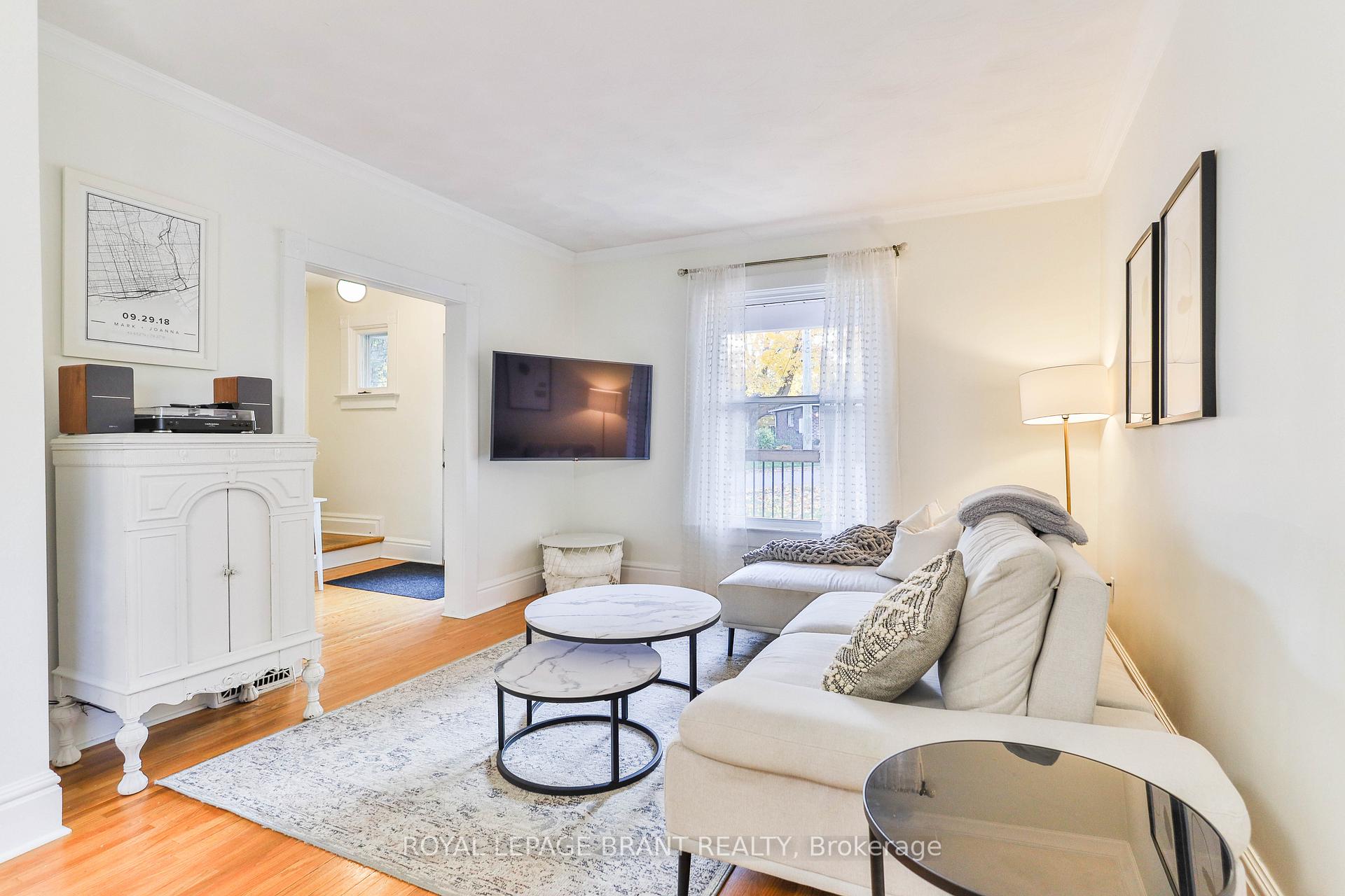 Photo 16 of 33 Baird Street, Brant, Paris — HOMEH