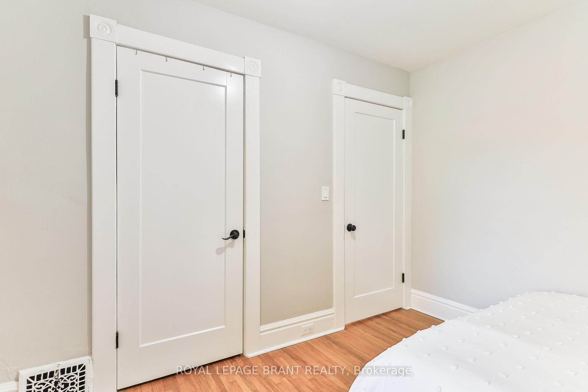 Photo 21 of 33 Baird Street, Brant, Paris — HOMEH