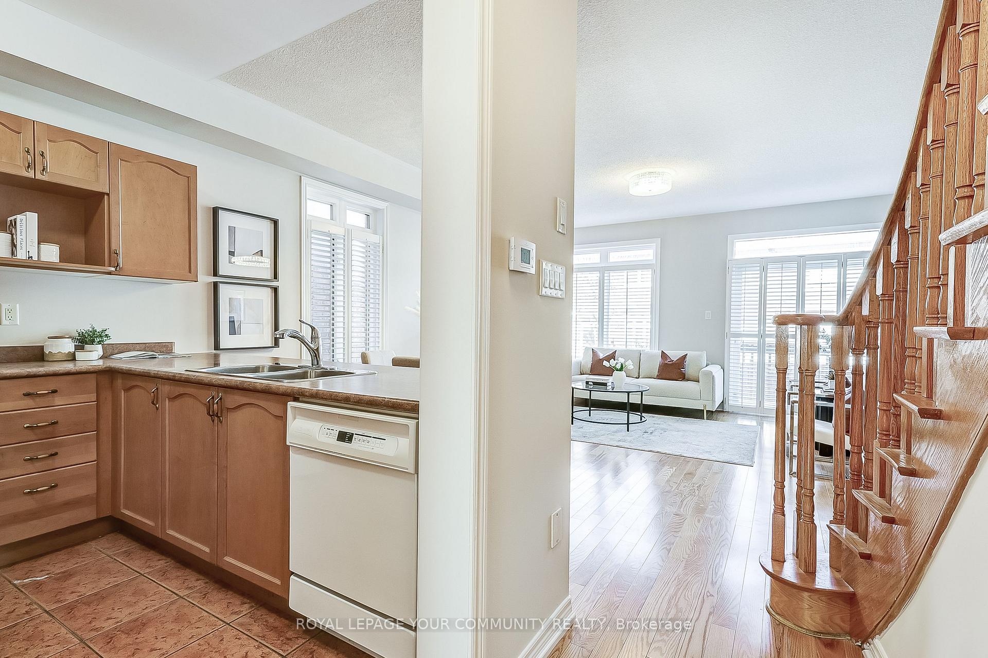 Photo 7 of 199 Cabernet Road, Vaughan, Patterson — HOMEH