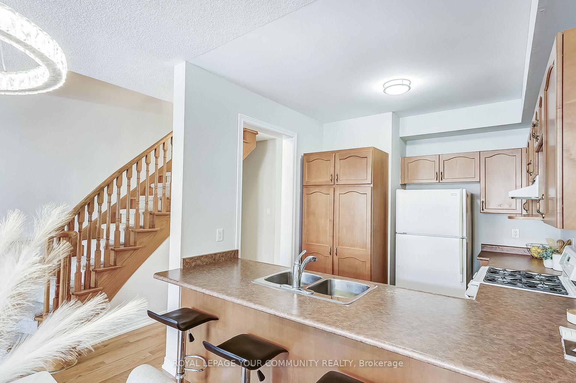 Photo 11 of 199 Cabernet Road, Vaughan, Patterson — HOMEH