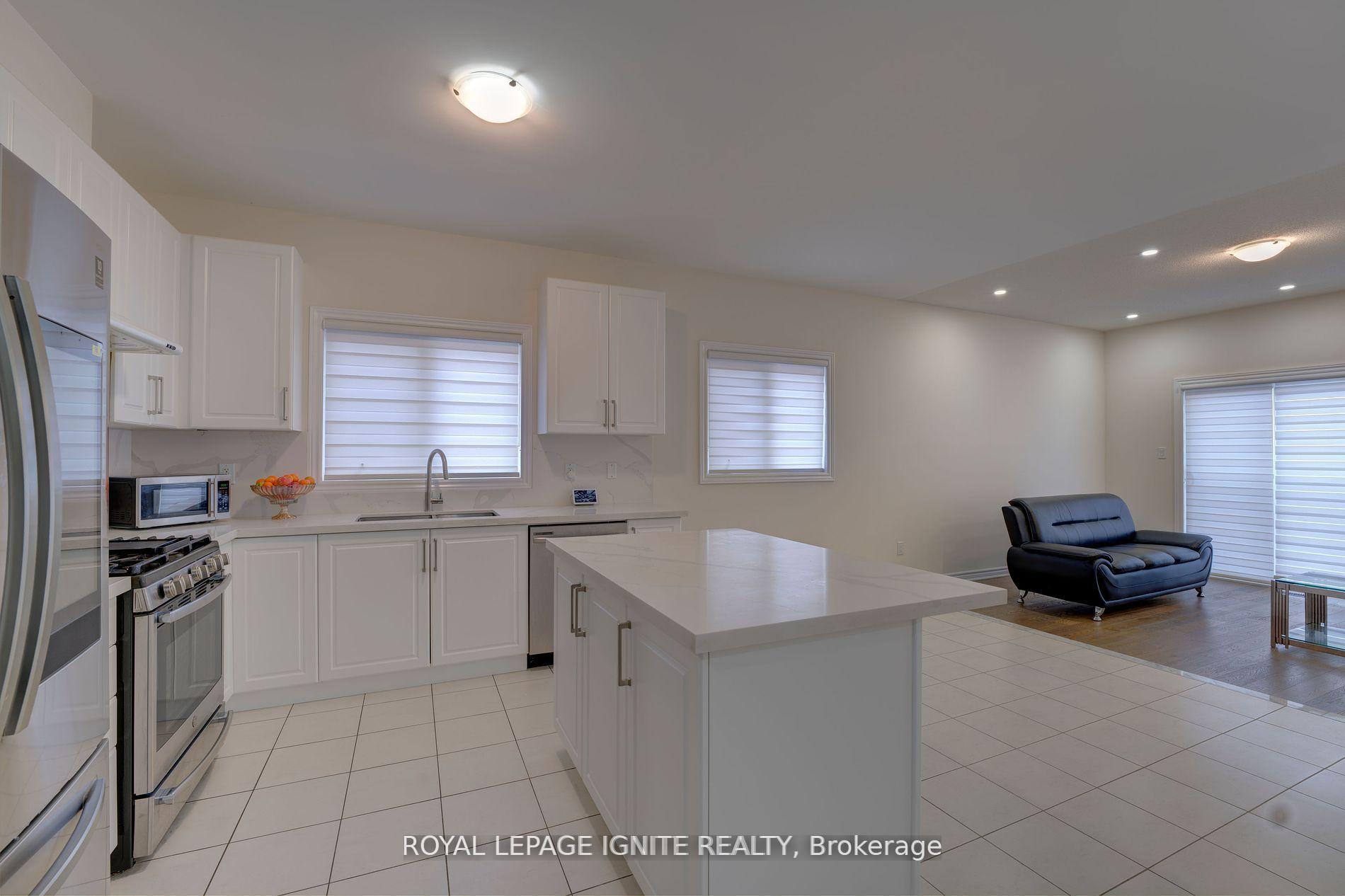 Photo 9 of 15 Butcher Street, Brock, Beaverton — HOMEH