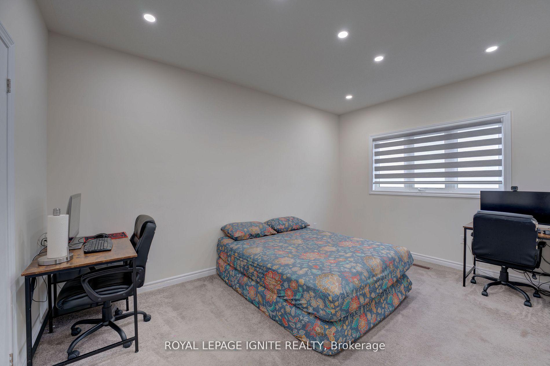 Photo 16 of 15 Butcher Street, Brock, Beaverton — HOMEH