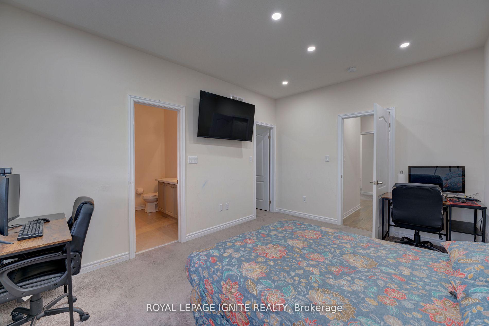 Photo 17 of 15 Butcher Street, Brock, Beaverton — HOMEH