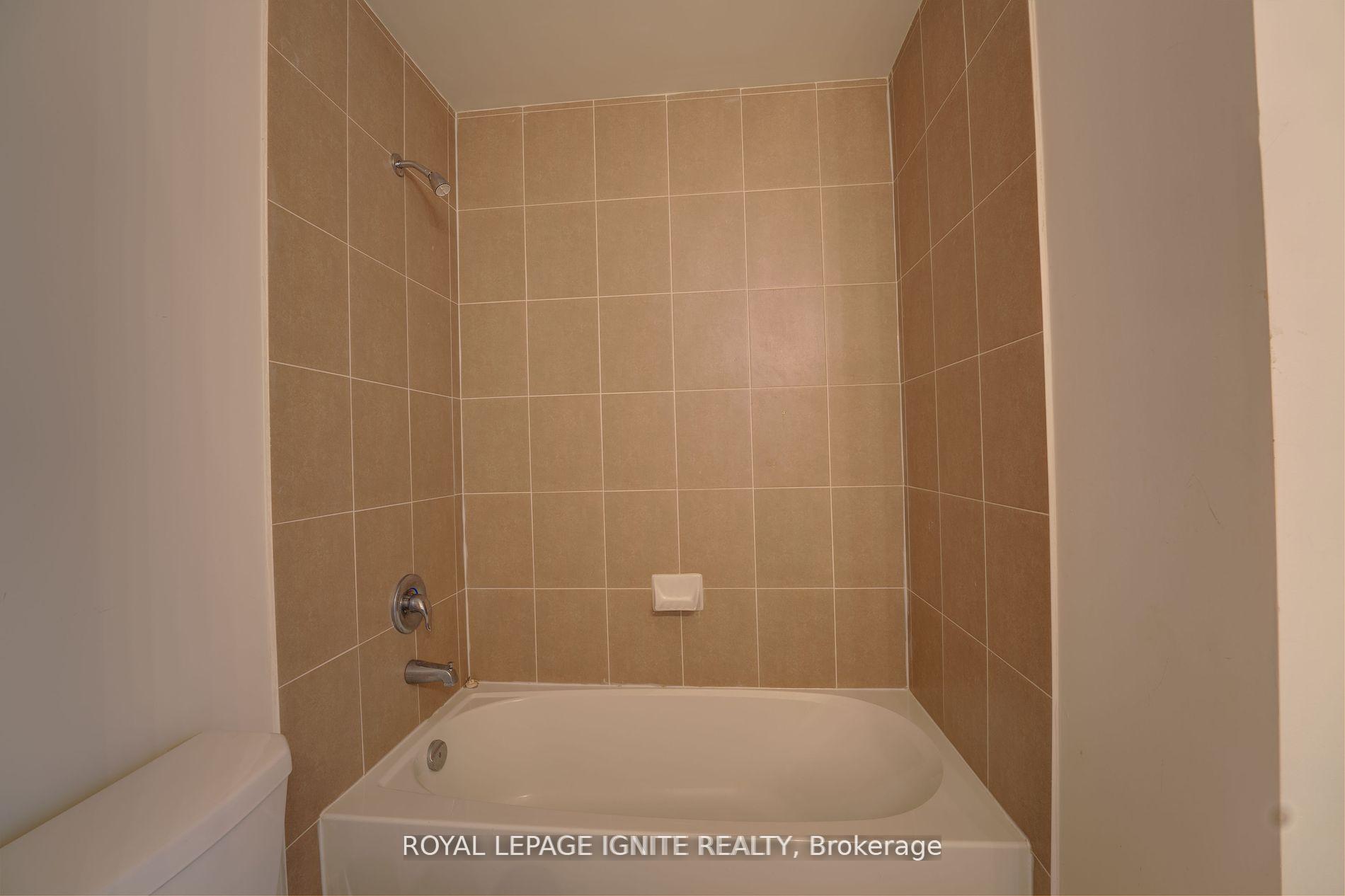 Photo 23 of 15 Butcher Street, Brock, Beaverton — HOMEH