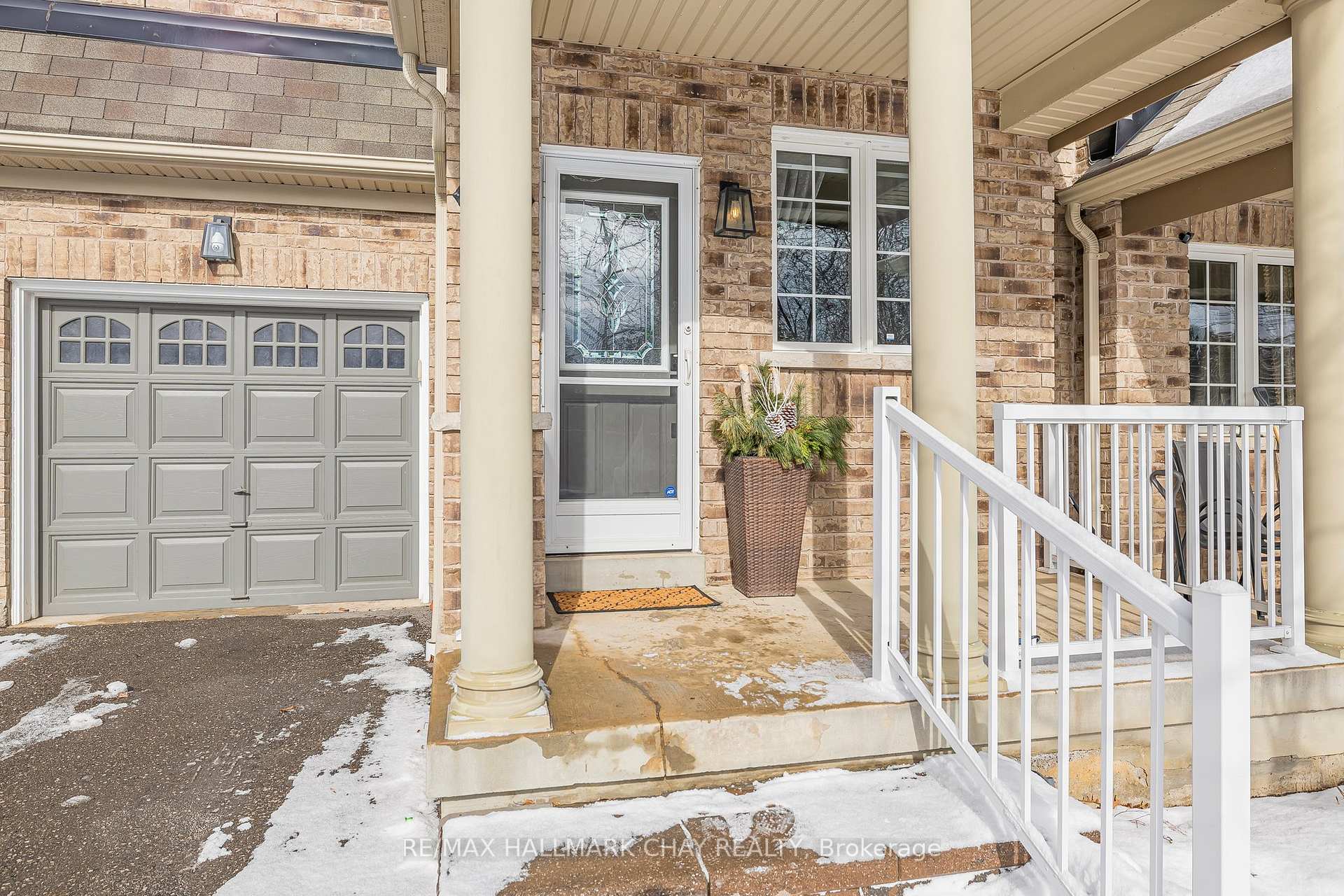 Photo 2 of 69 Todhunter Crescent, Ajax, Northeast Ajax — HOMEH