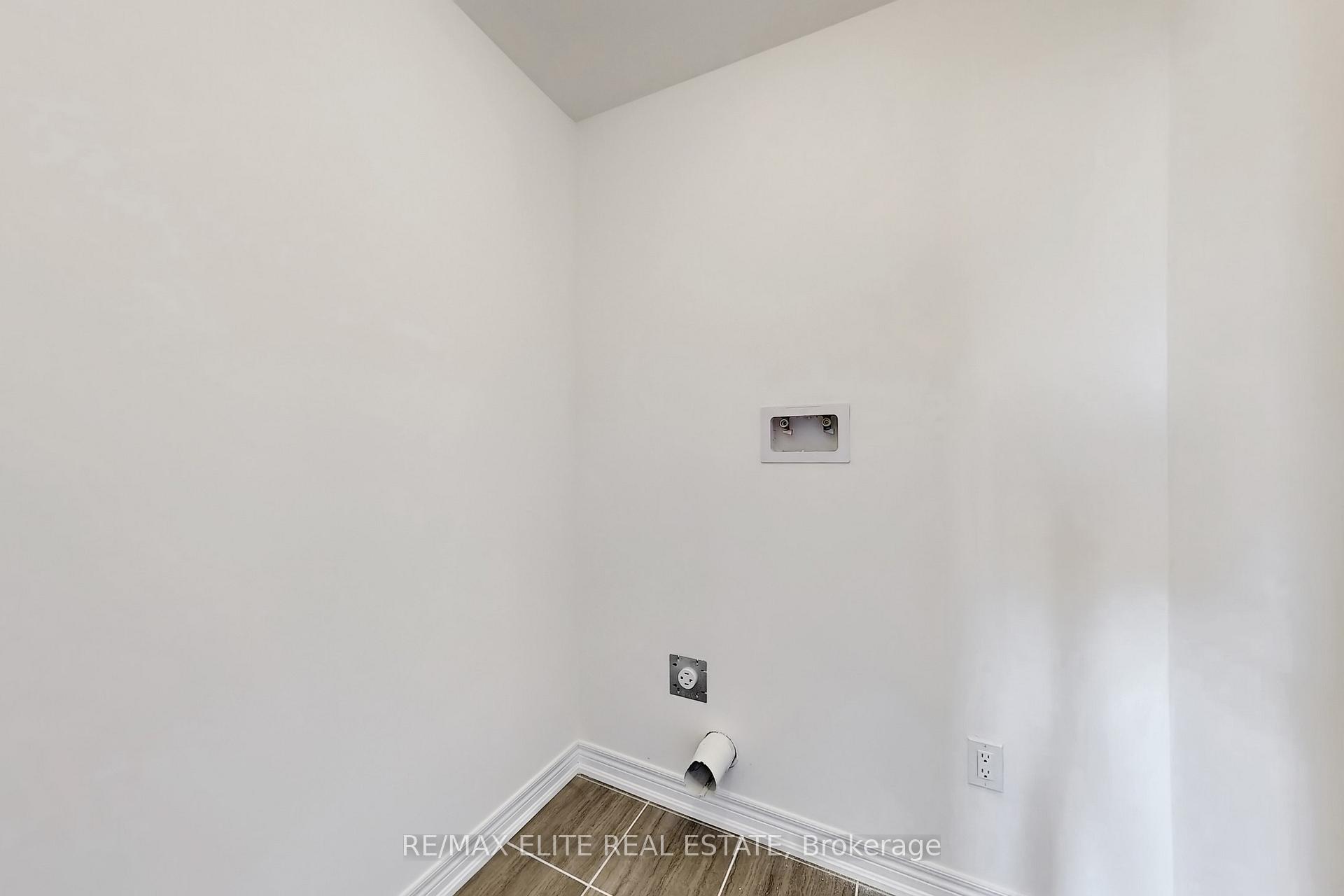 Photo 74 of 1012 Crownest Hollow, Pickering, Rural Pickering — HOMEH
