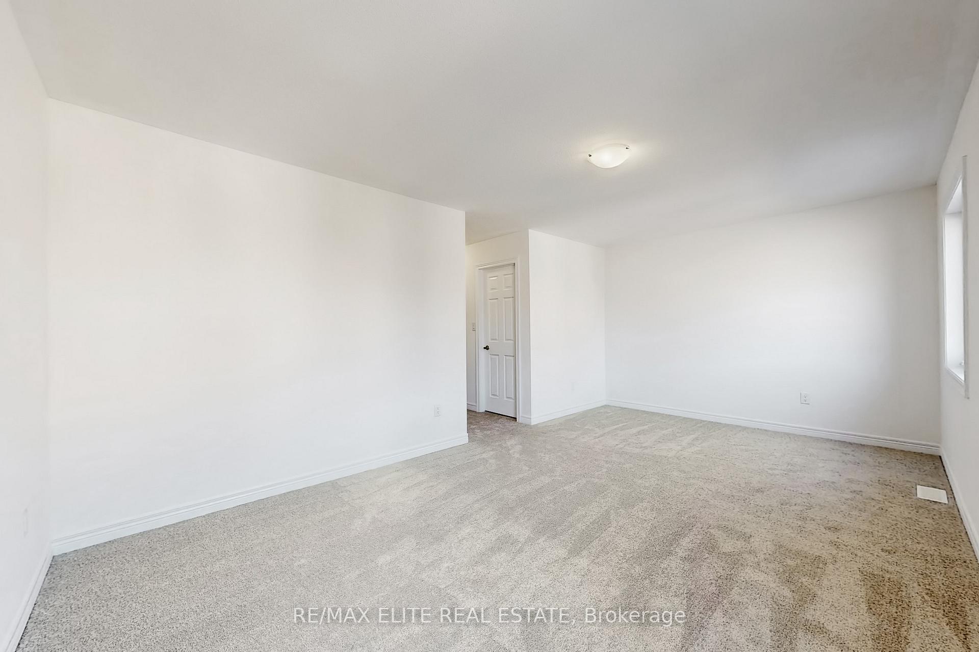 Photo 44 of 1012 Crownest Hollow, Pickering, Rural Pickering — HOMEH