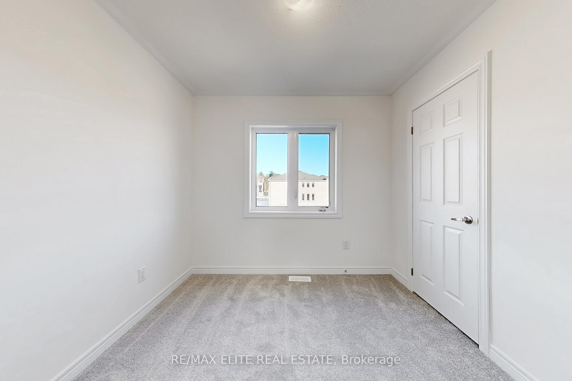 Photo 53 of 1012 Crownest Hollow, Pickering, Rural Pickering — HOMEH