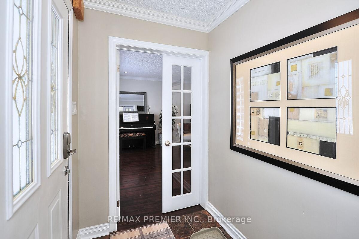 Photo 6 of 186 Bell Air Drive, Caledon, Bolton East — HOMEH