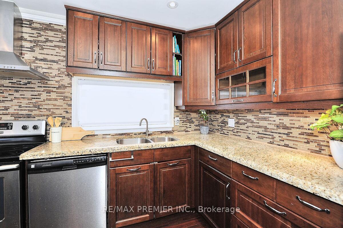 Photo 22 of 186 Bell Air Drive, Caledon, Bolton East — HOMEH