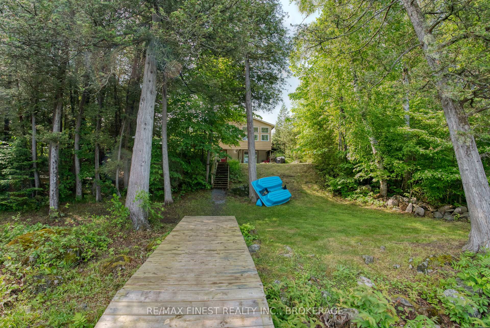 Photo 1 of 1023 Bethany Court, Frontenac, Frontenac Centre — HOMEH