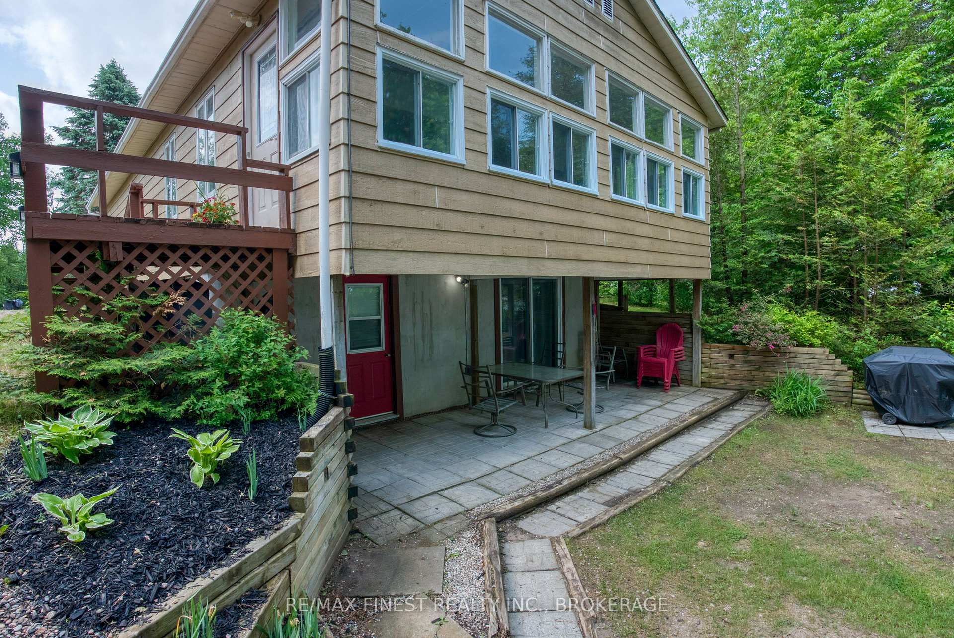 Photo 8 of 1023 Bethany Court, Frontenac, Frontenac Centre — HOMEH